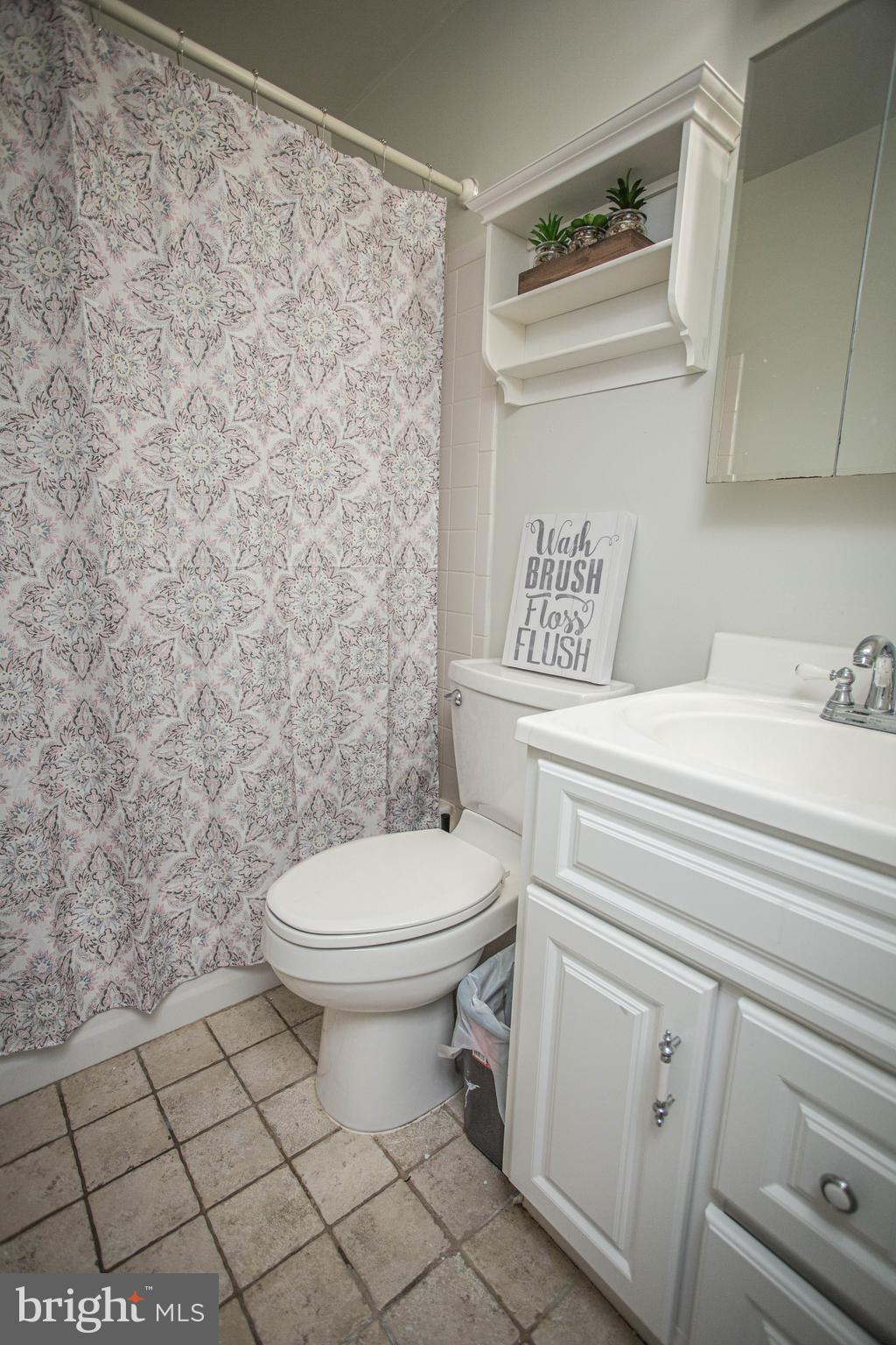 DEVON GREEN - Residential