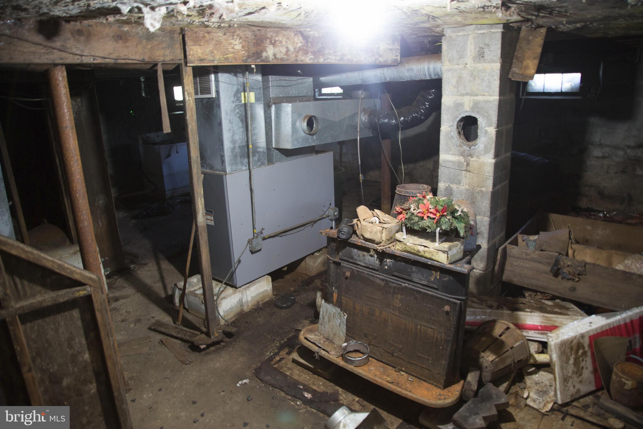 TWIN RIVER BEACH - Residential