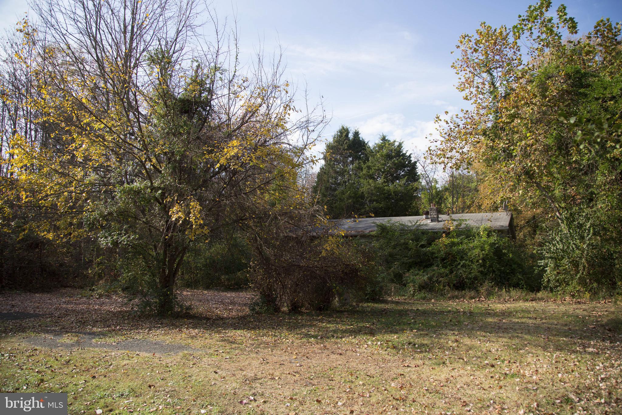 TWIN RIVER BEACH - Residential