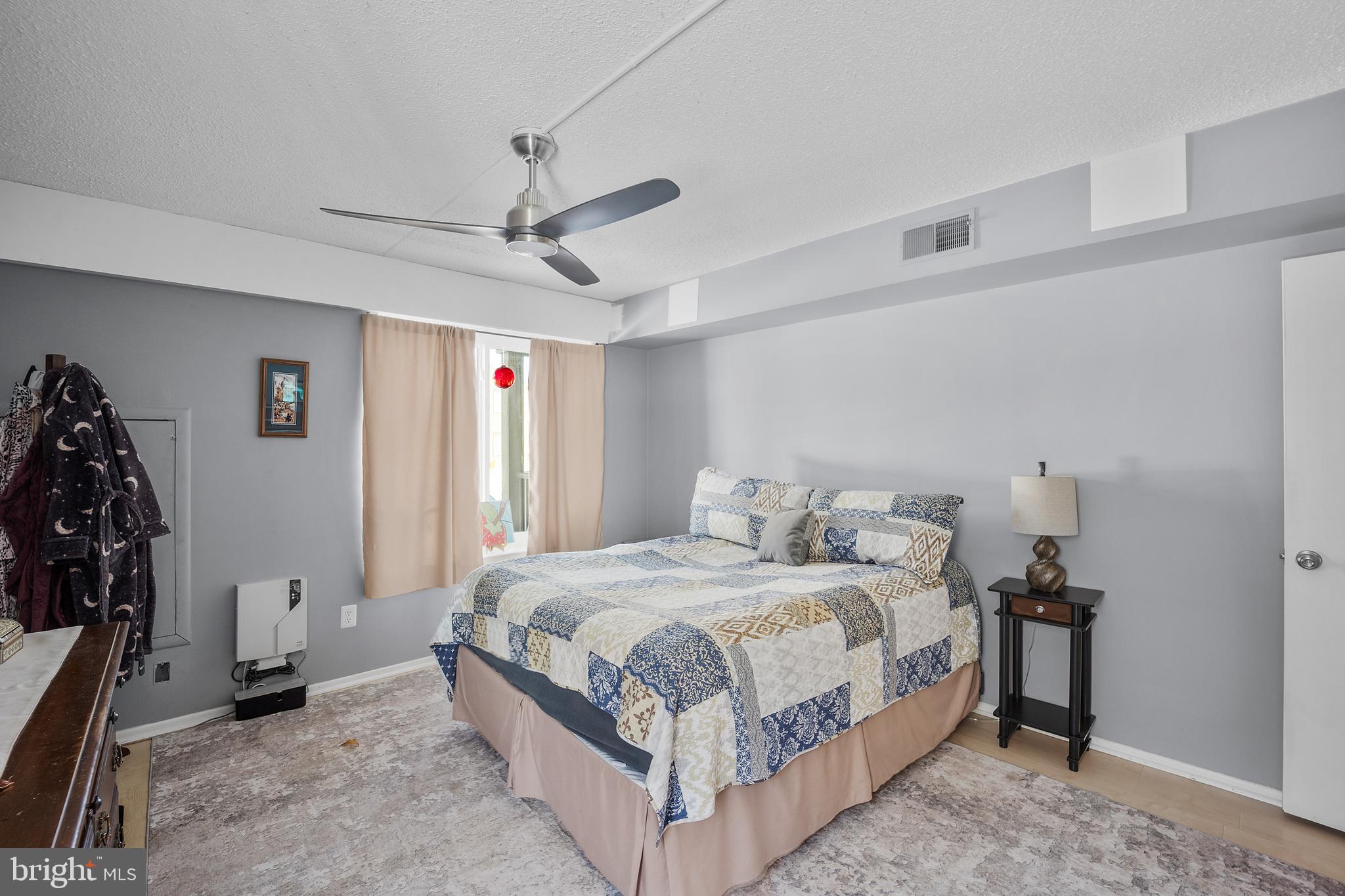 HILLTOP - Residential