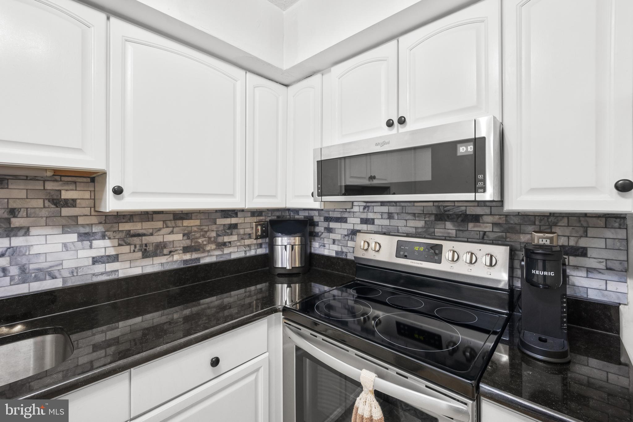 HILLTOP - Residential