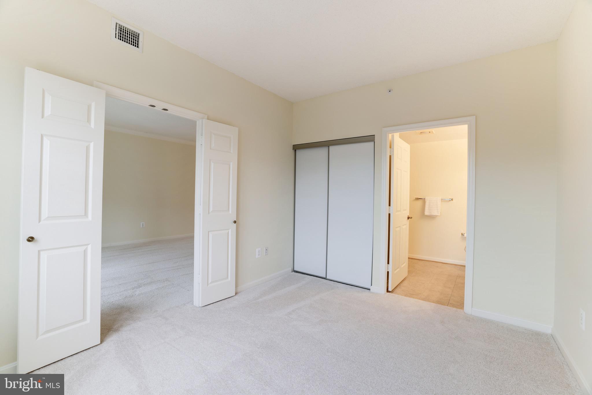 MAGNOLIAS AT LANSDOWNE WOODS - Residential Lease