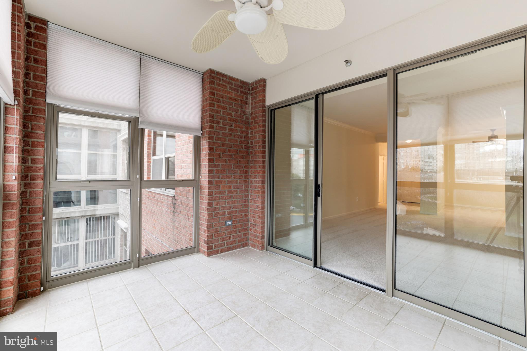 MAGNOLIAS AT LANSDOWNE WOODS - Residential Lease