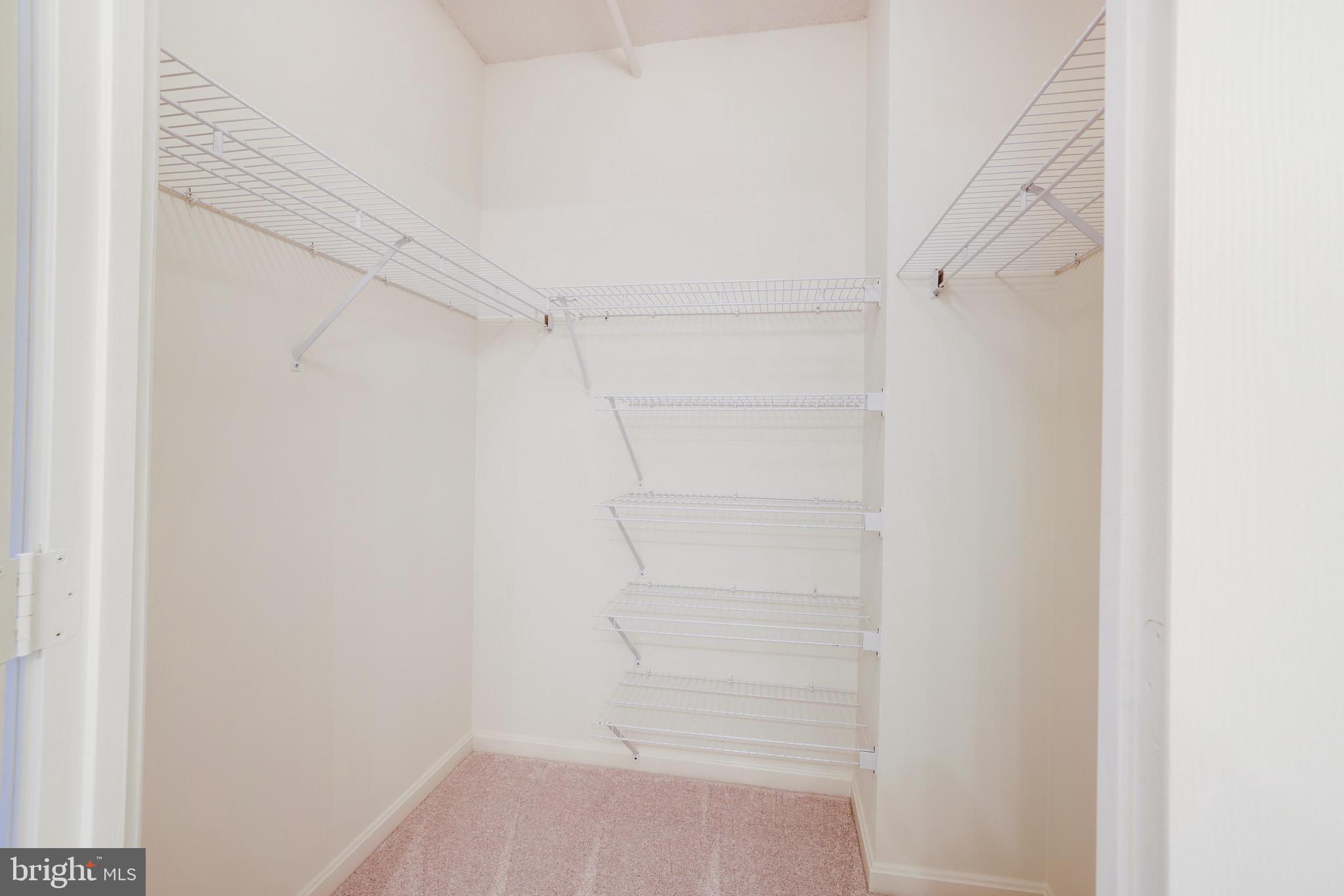 MAGNOLIAS AT LANSDOWNE WOODS - Residential Lease