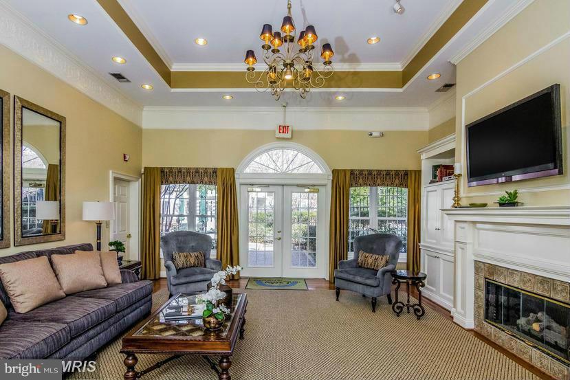 GATES OF FAIR LAKES - Residential Lease