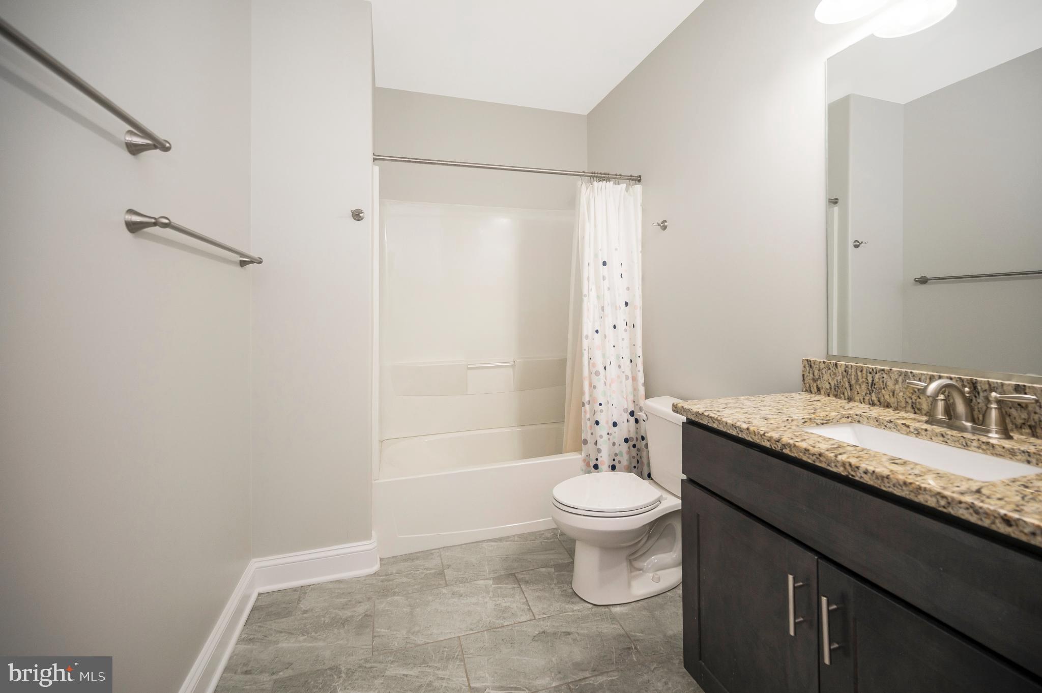 POPLAR HILLS SECTION 6 - Residential Lease