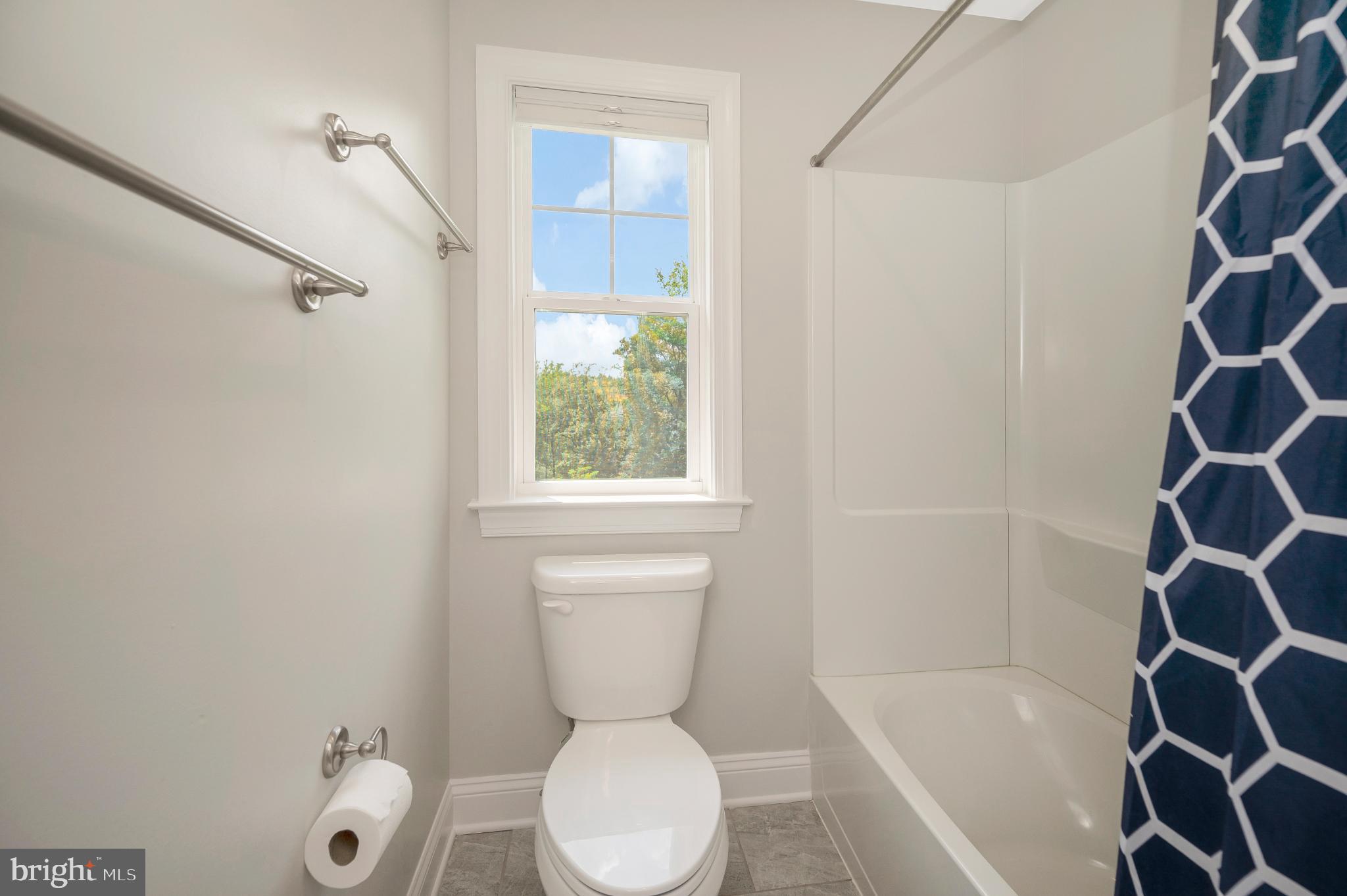 POPLAR HILLS SECTION 6 - Residential Lease