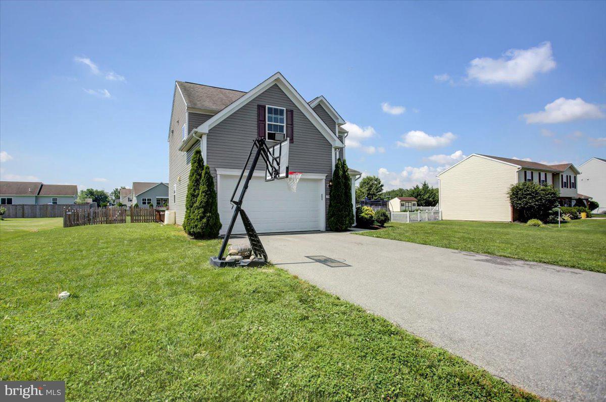 784 BRISTOL DRIVE