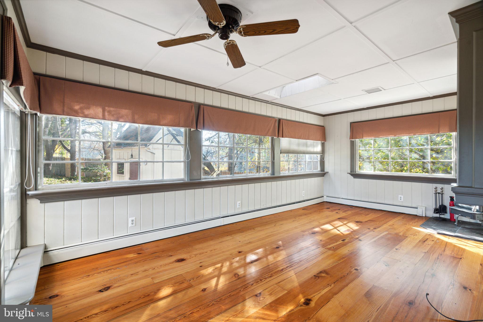 AVONDALE BORO - Residential