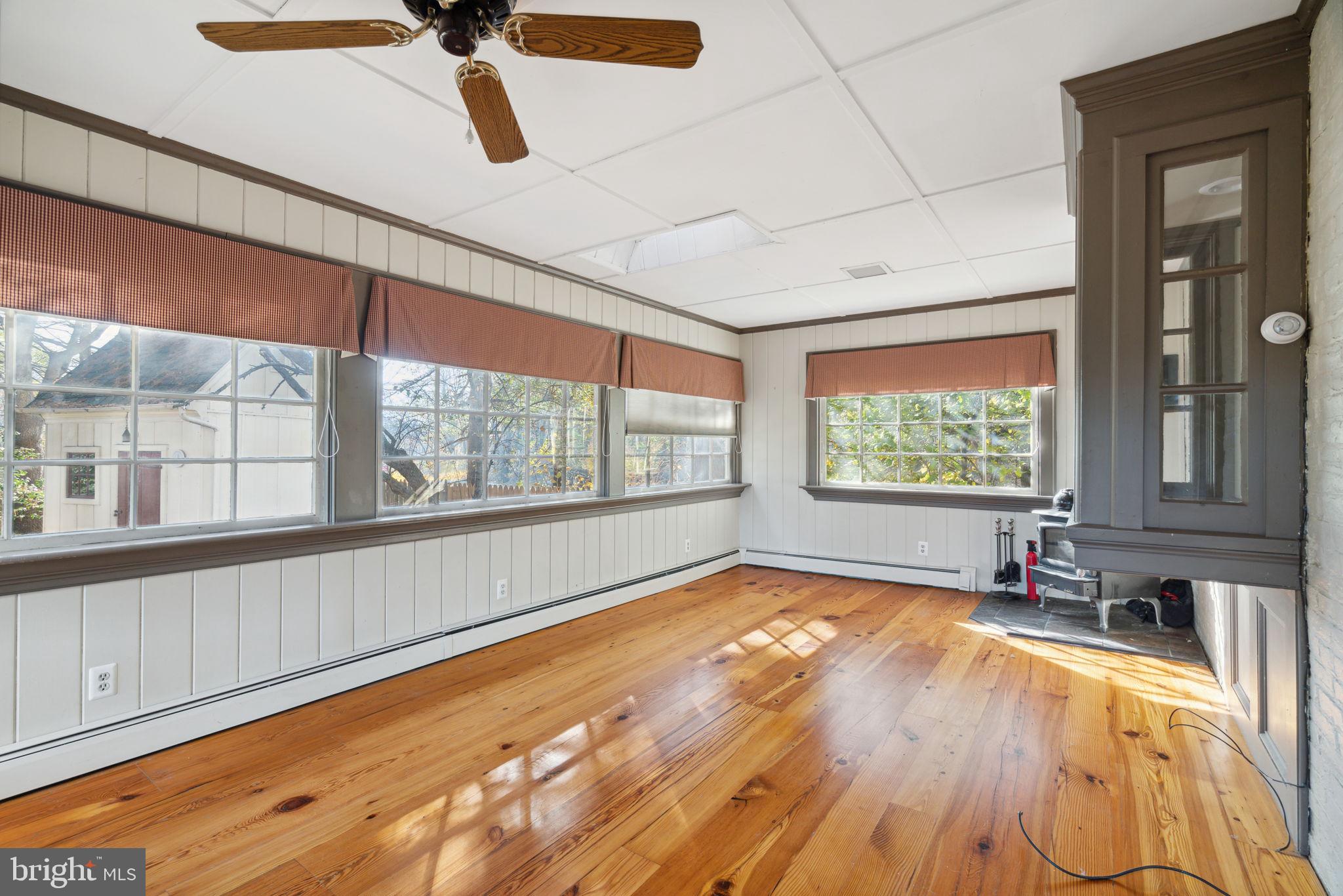 AVONDALE BORO - Residential