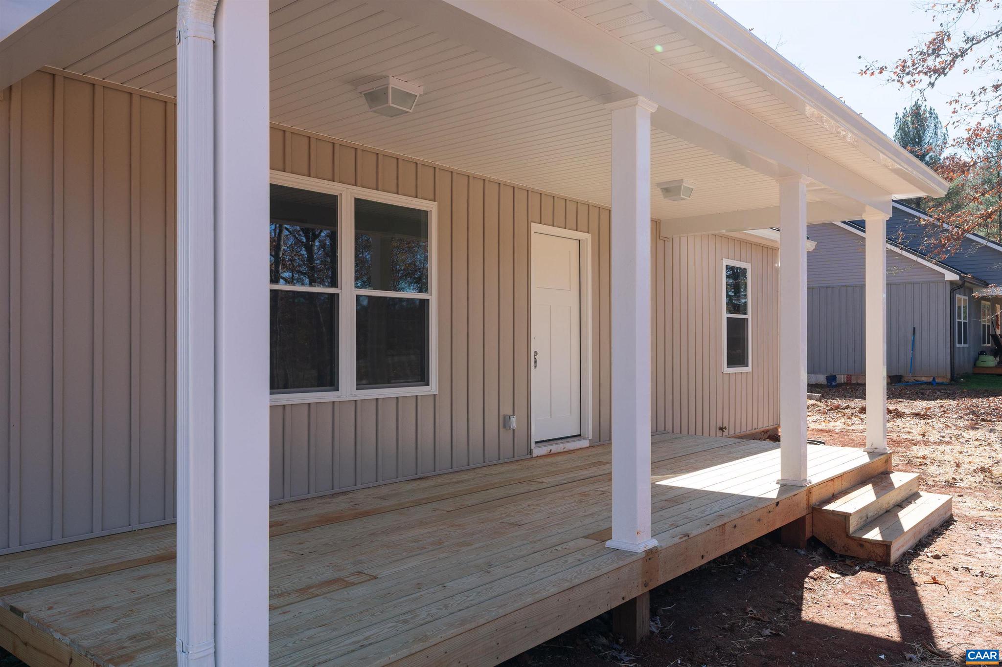 14936 THOMAS NELSON HWY