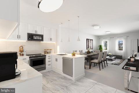 4908 EAST CAPITOL NE WASHINGTON DC 20019