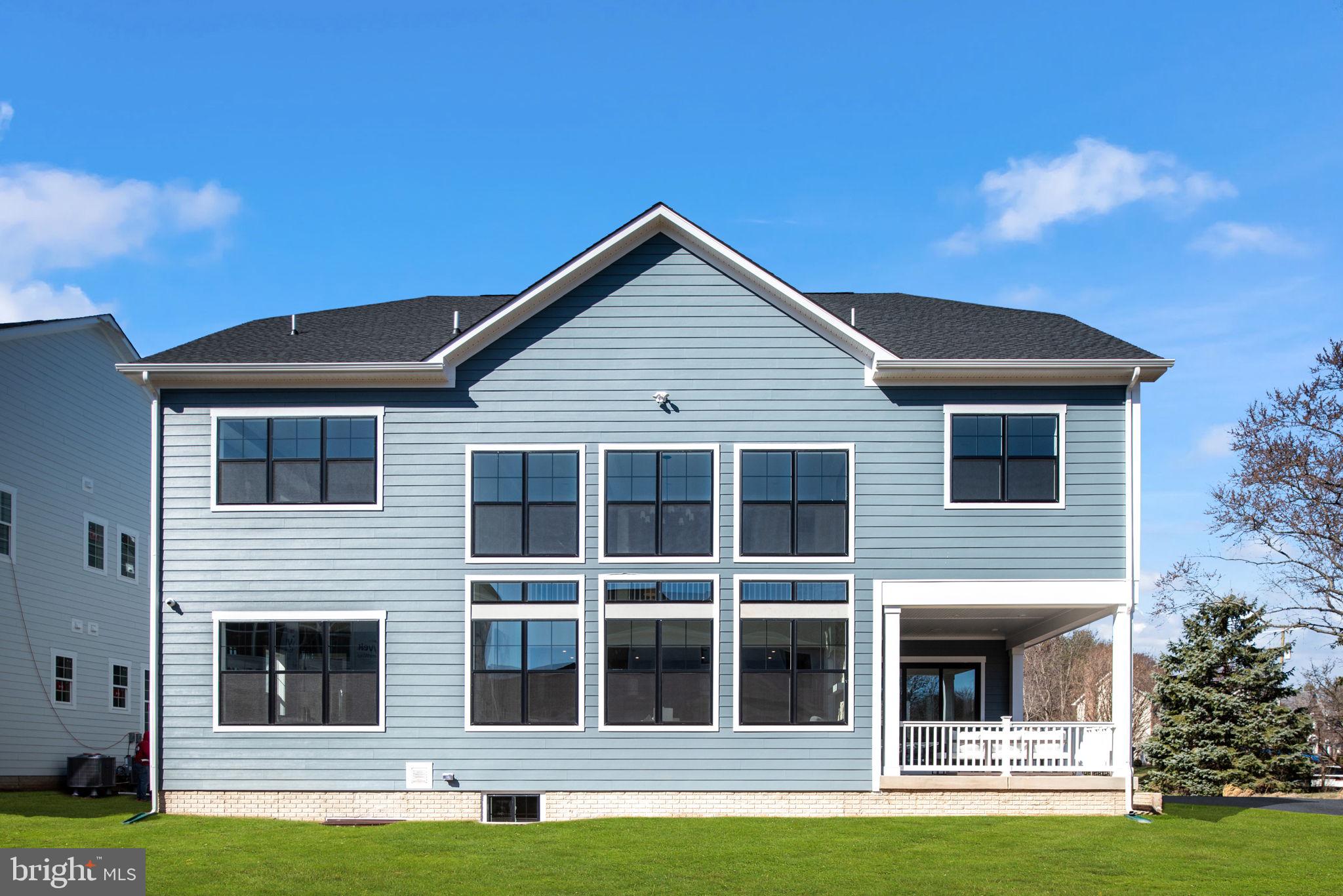 SPRING LAKE - Residential