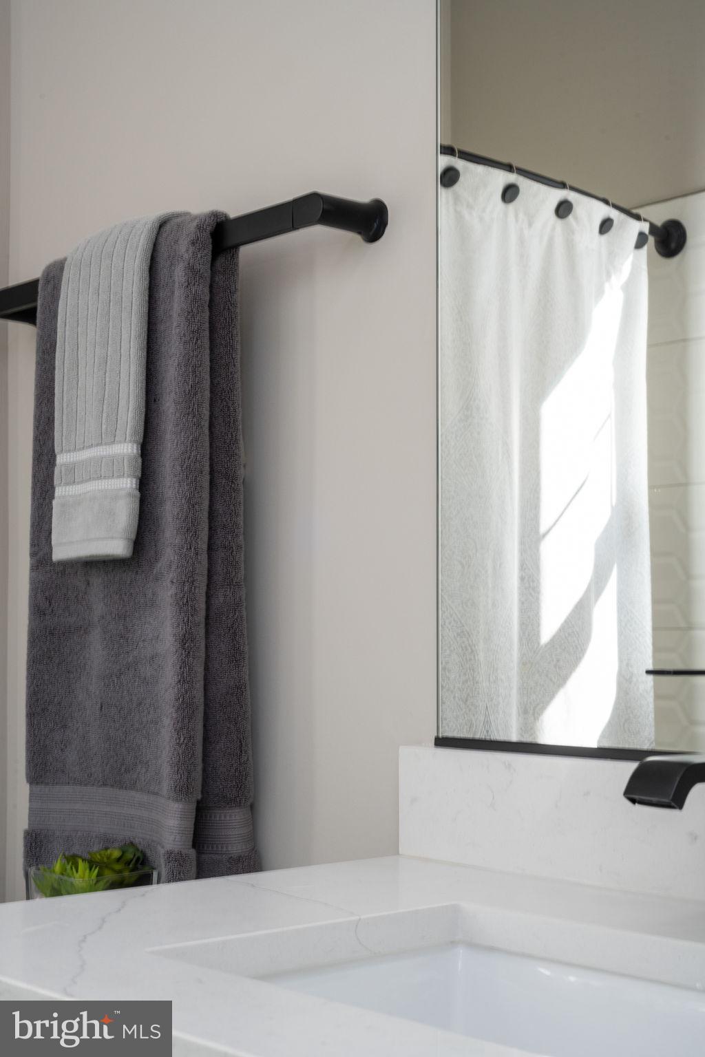 SPRING LAKE - Residential