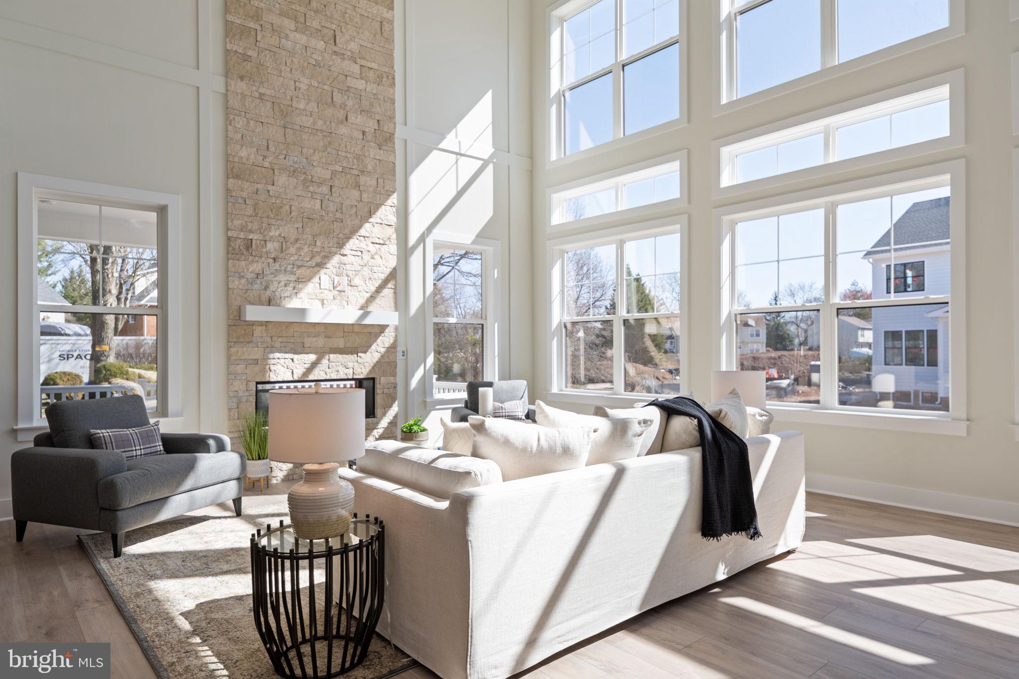 SPRING LAKE - Residential