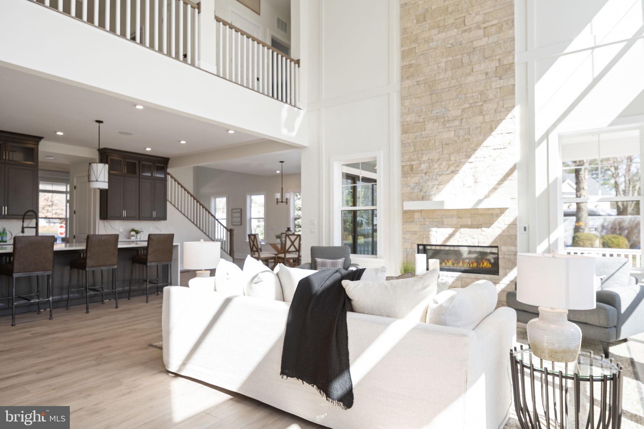 SPRING LAKE - Residential