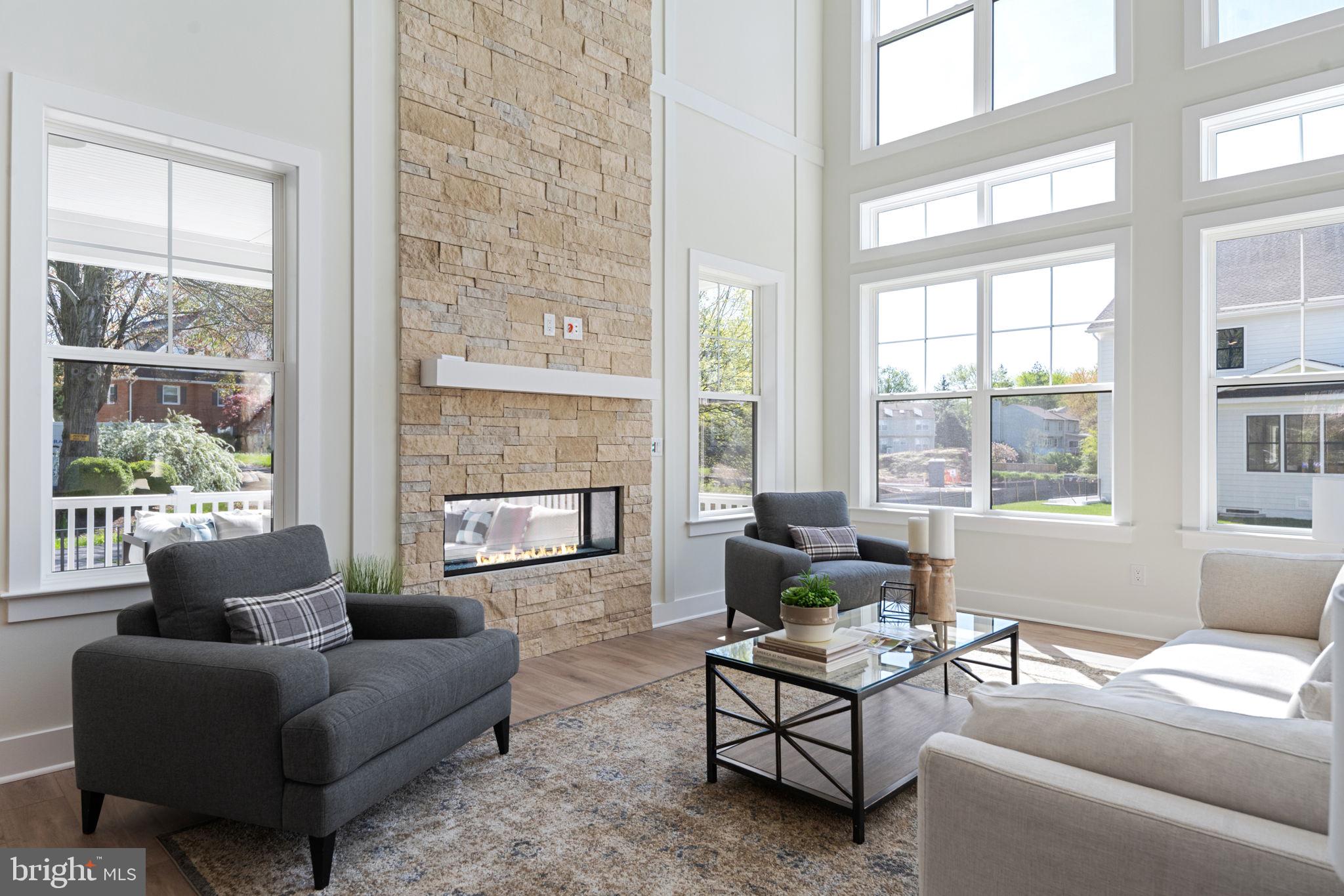 SPRING LAKE - Residential