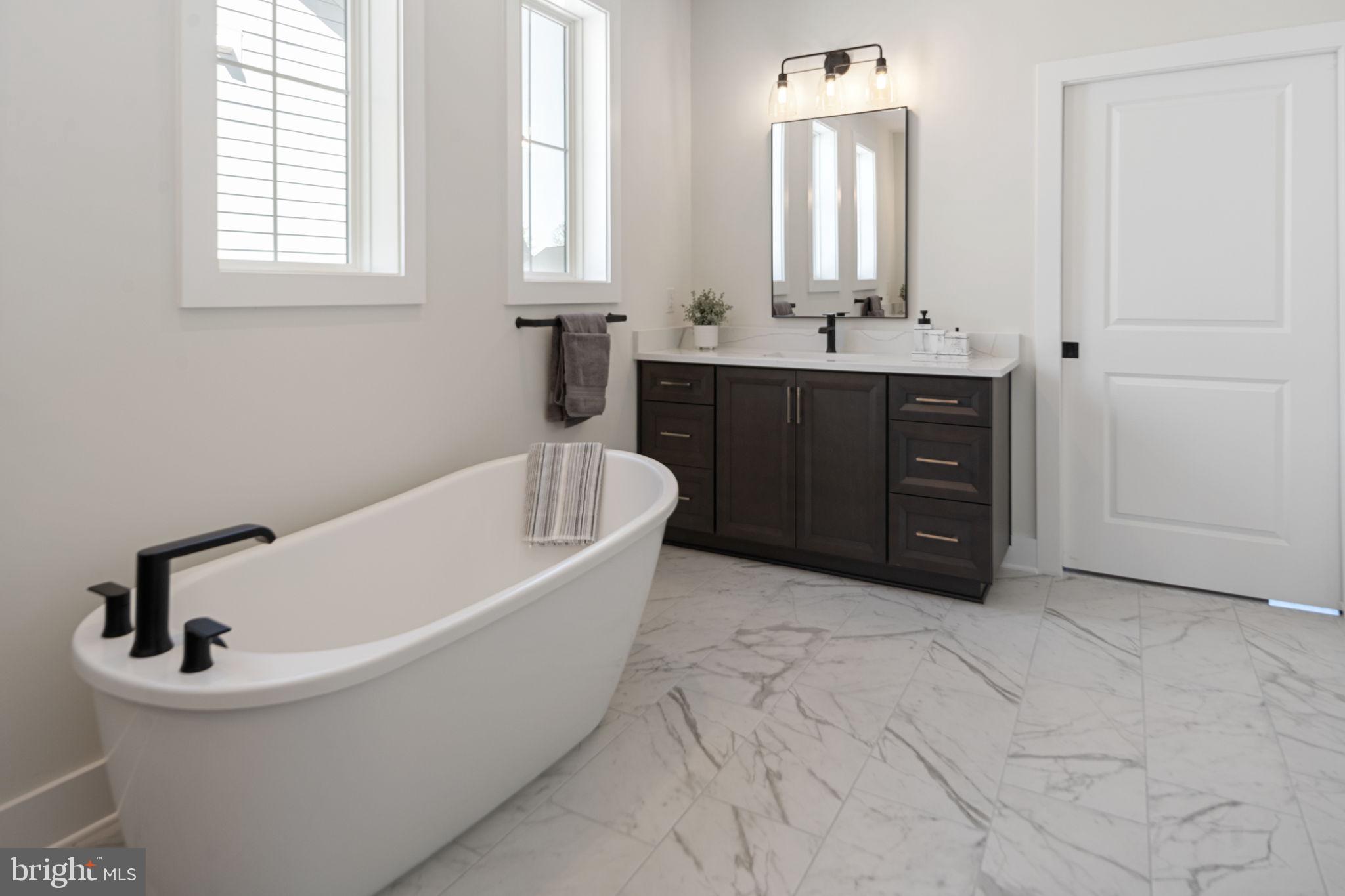 SPRING LAKE - Residential