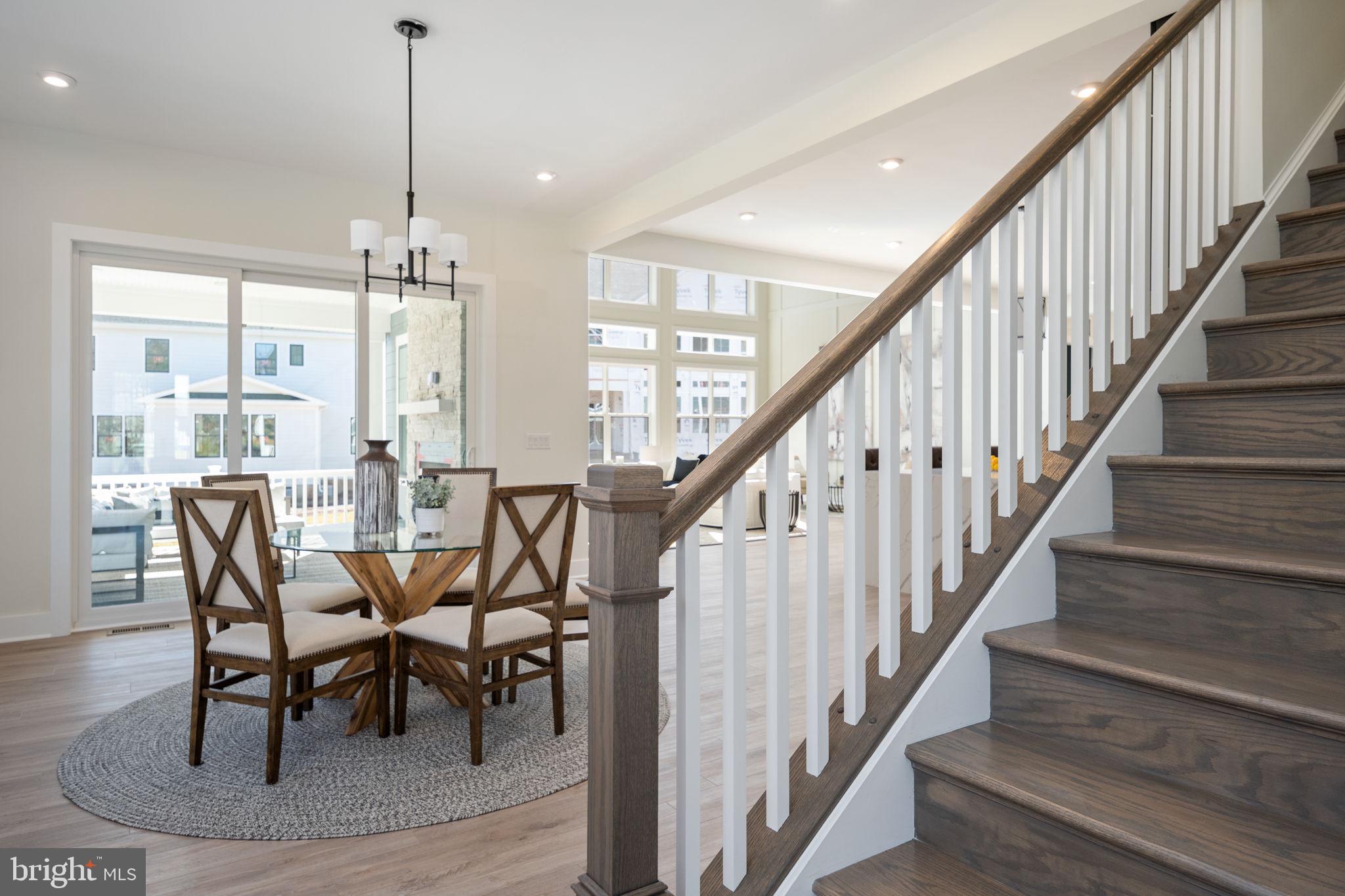 SPRING LAKE - Residential