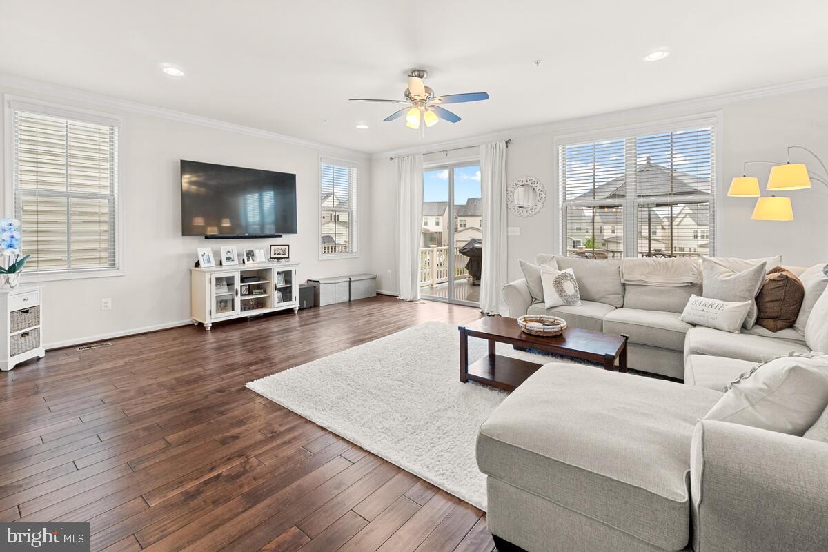 LANDSDALE - Residential