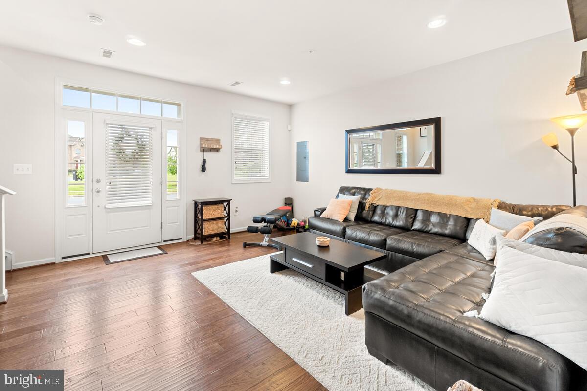 LANDSDALE - Residential