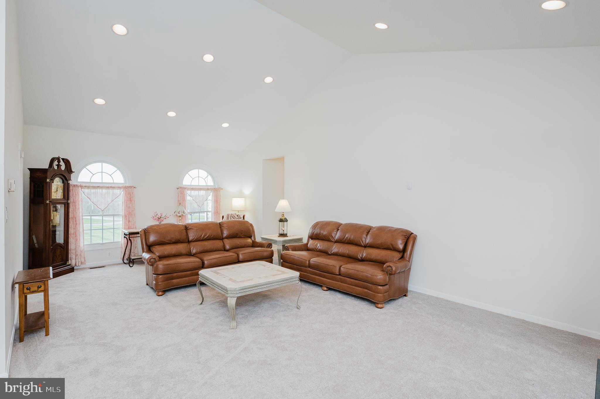 BELLE FARM HERITAGE - Residential