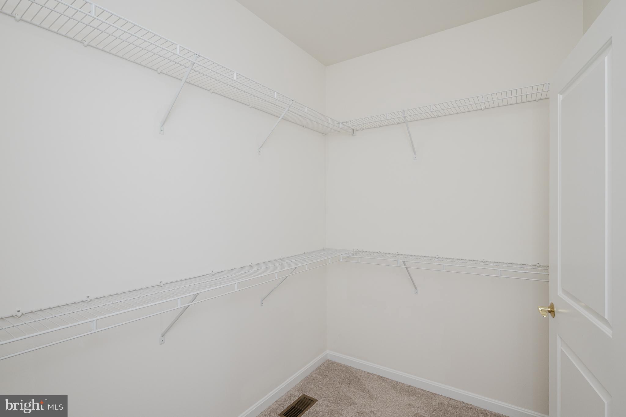 BELLE FARM HERITAGE - Residential