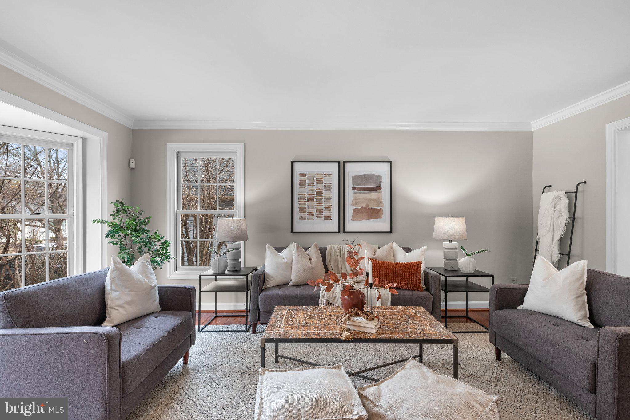 RUSSETT - Residential