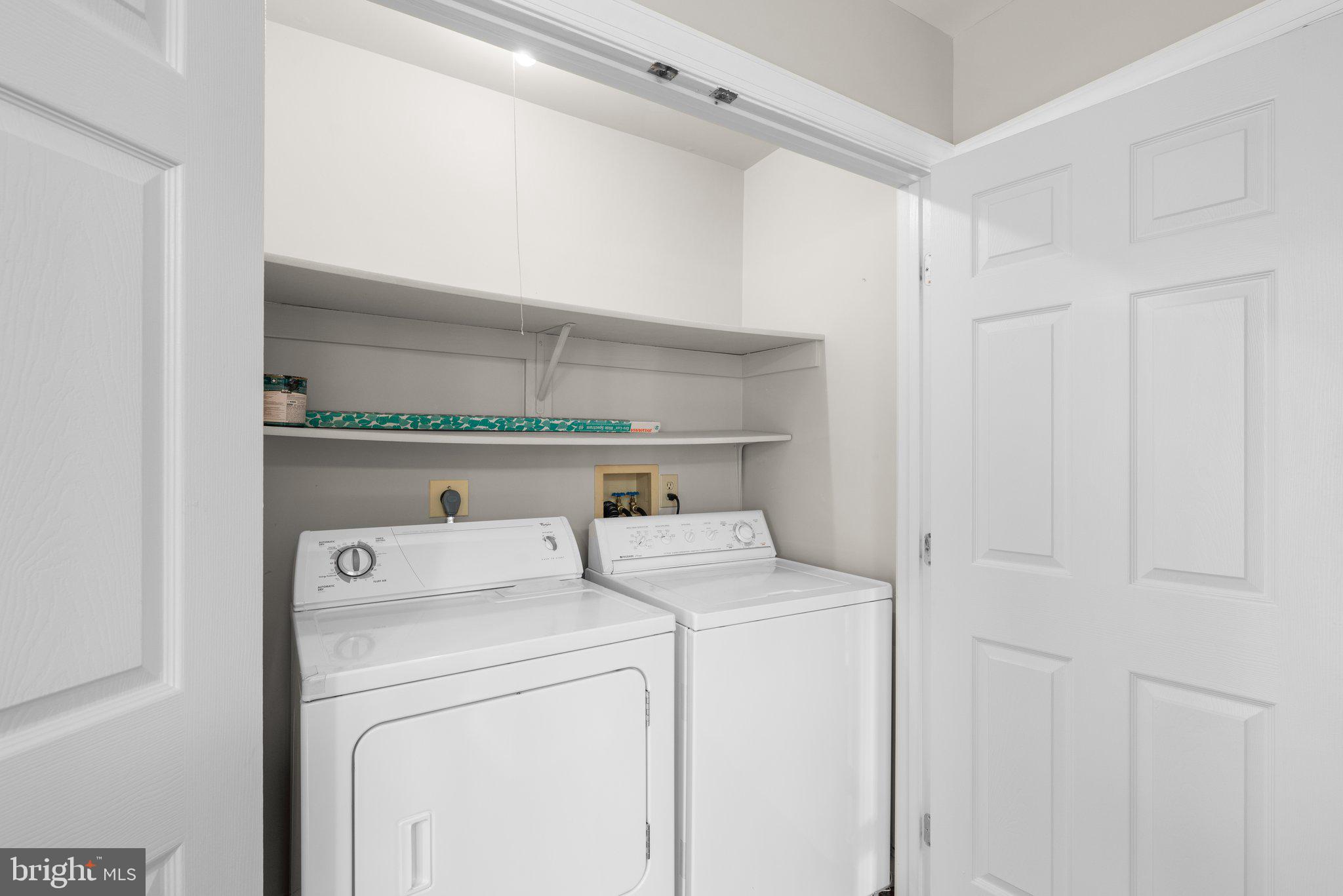 RUSSETT - Residential