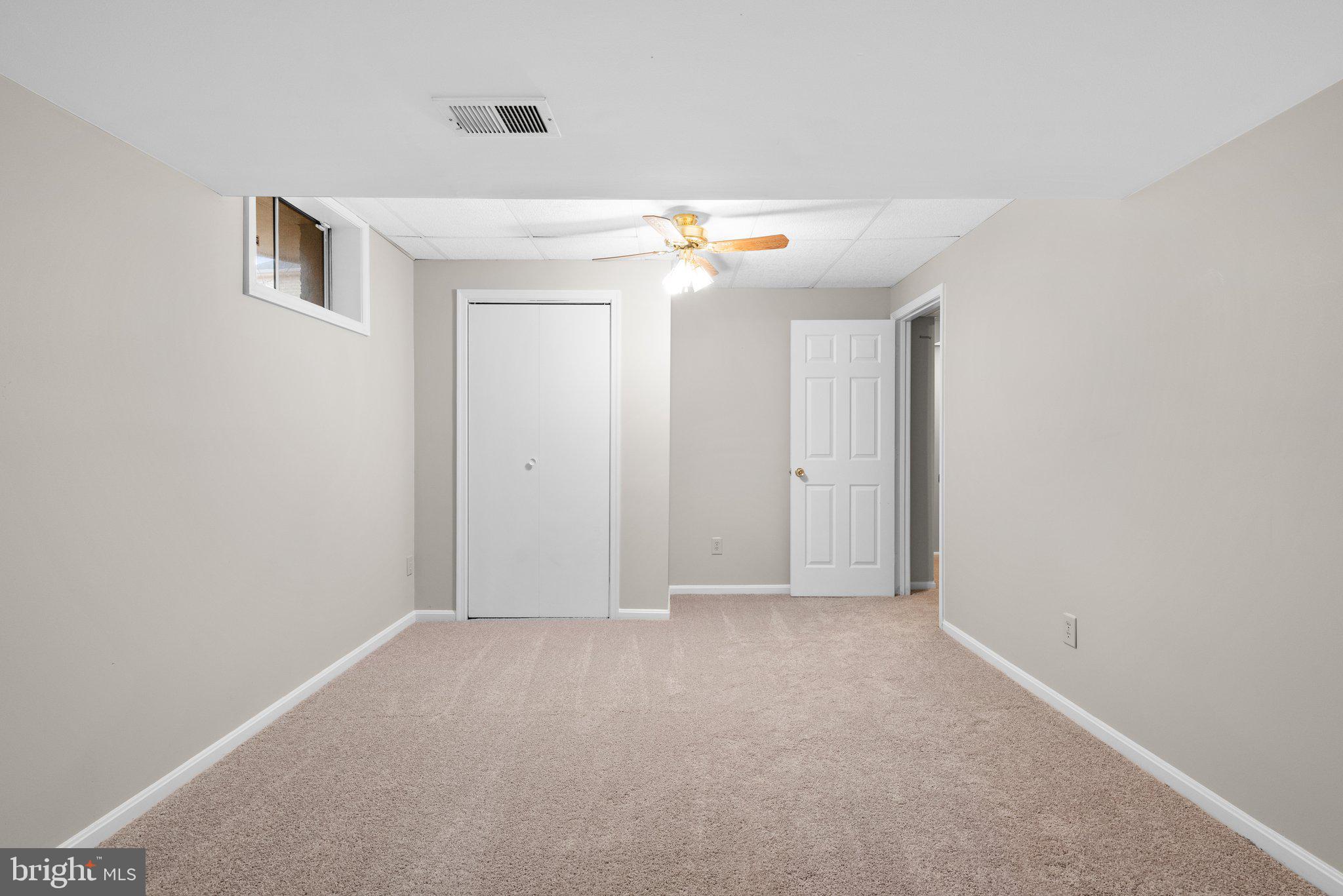 RUSSETT - Residential