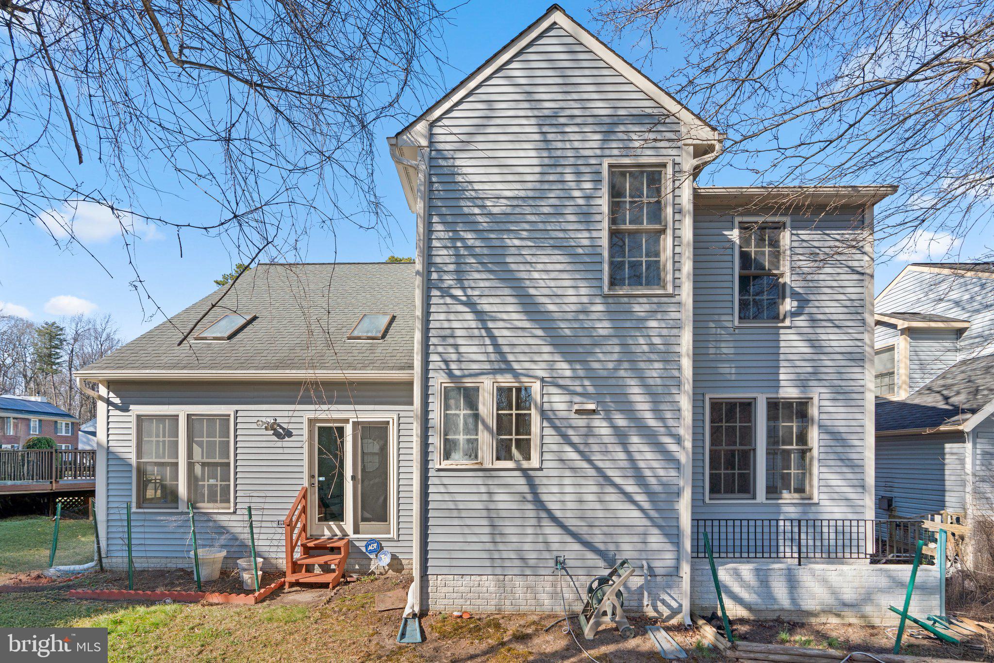 RUSSETT - Residential