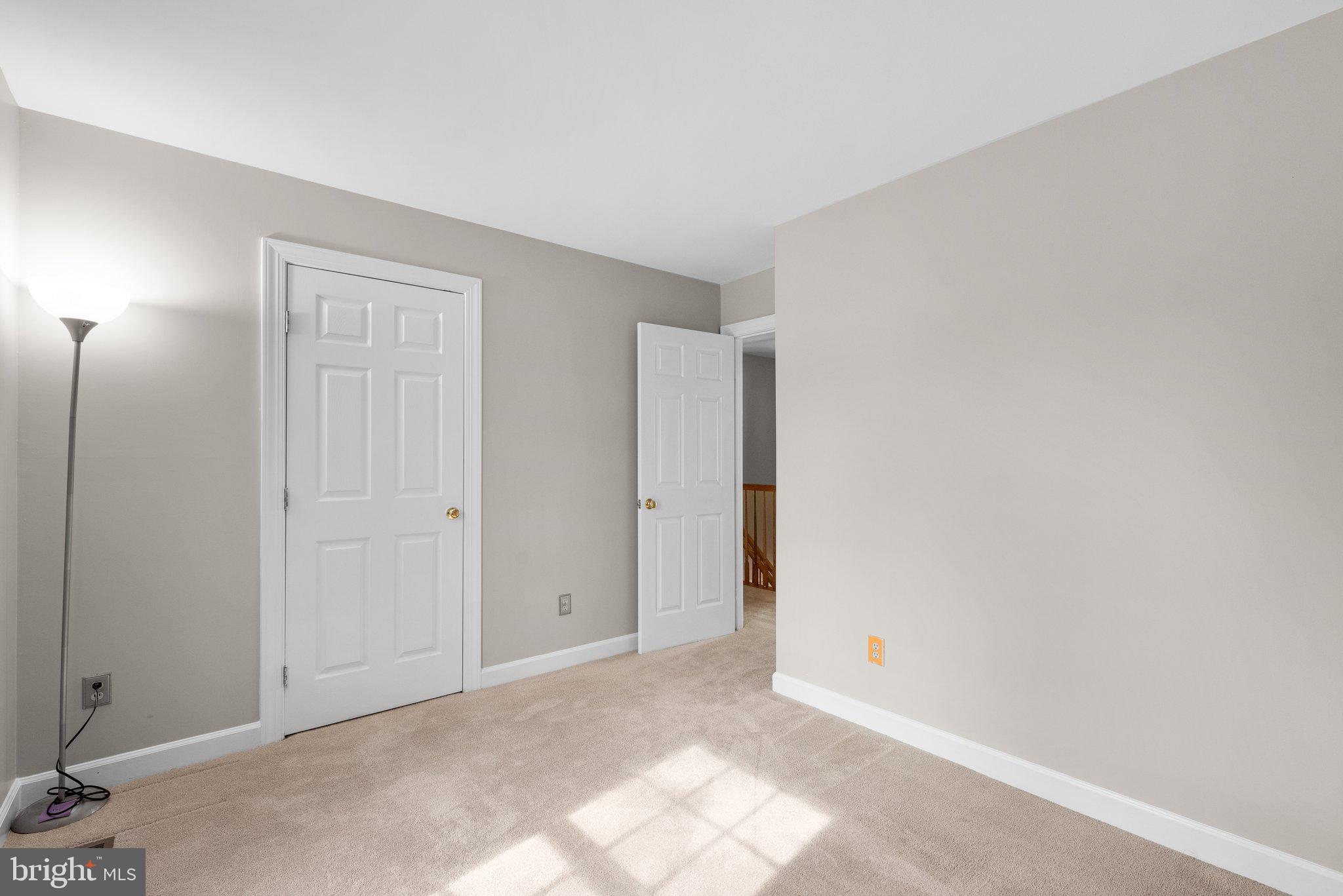 RUSSETT - Residential