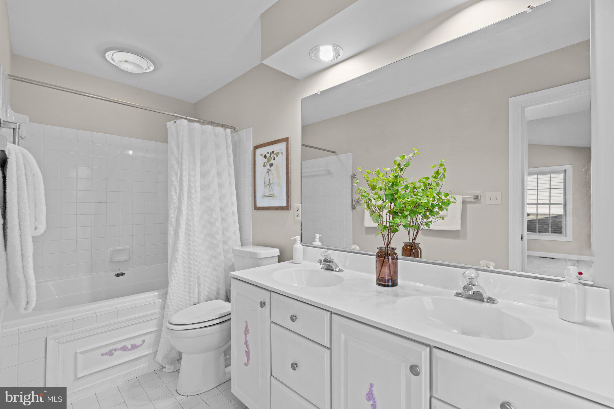 RUSSETT - Residential