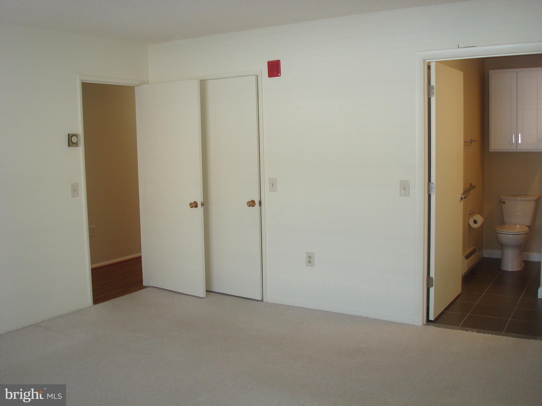 LEISURE WORLD - Residential