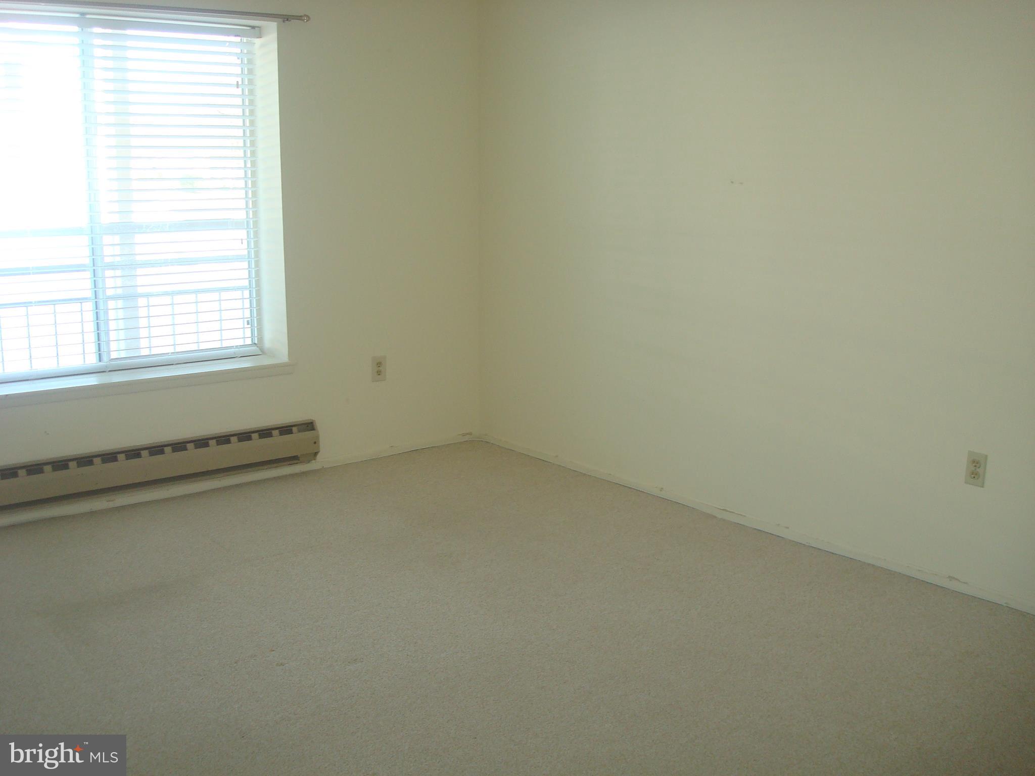 LEISURE WORLD - Residential