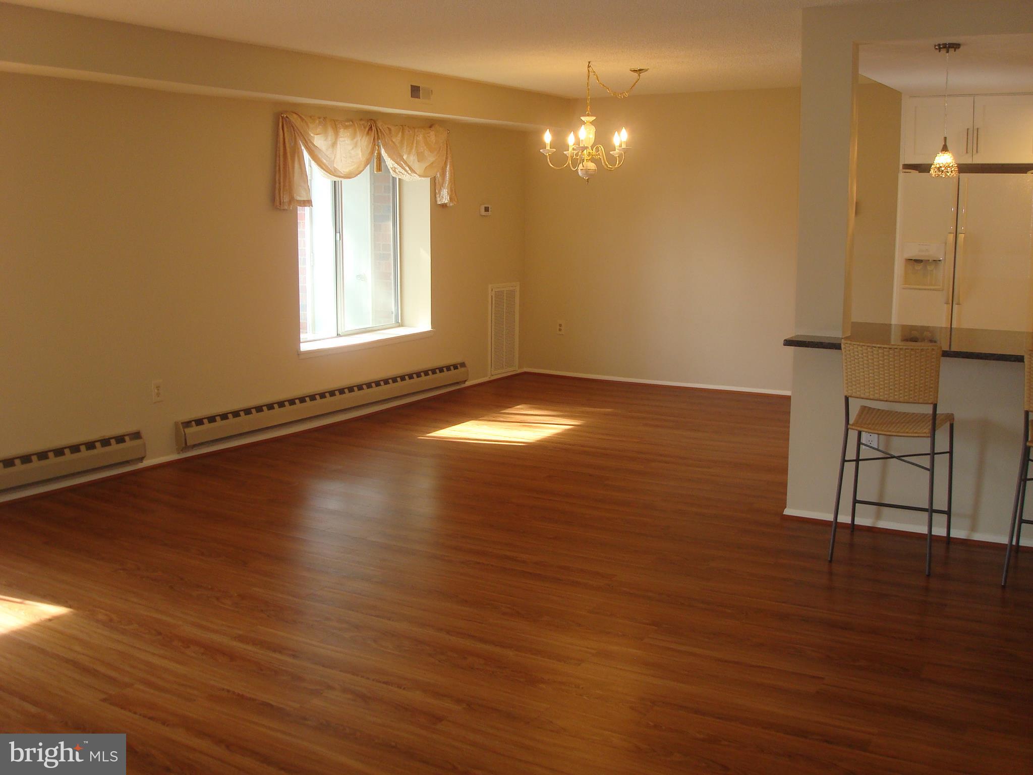 LEISURE WORLD - Residential