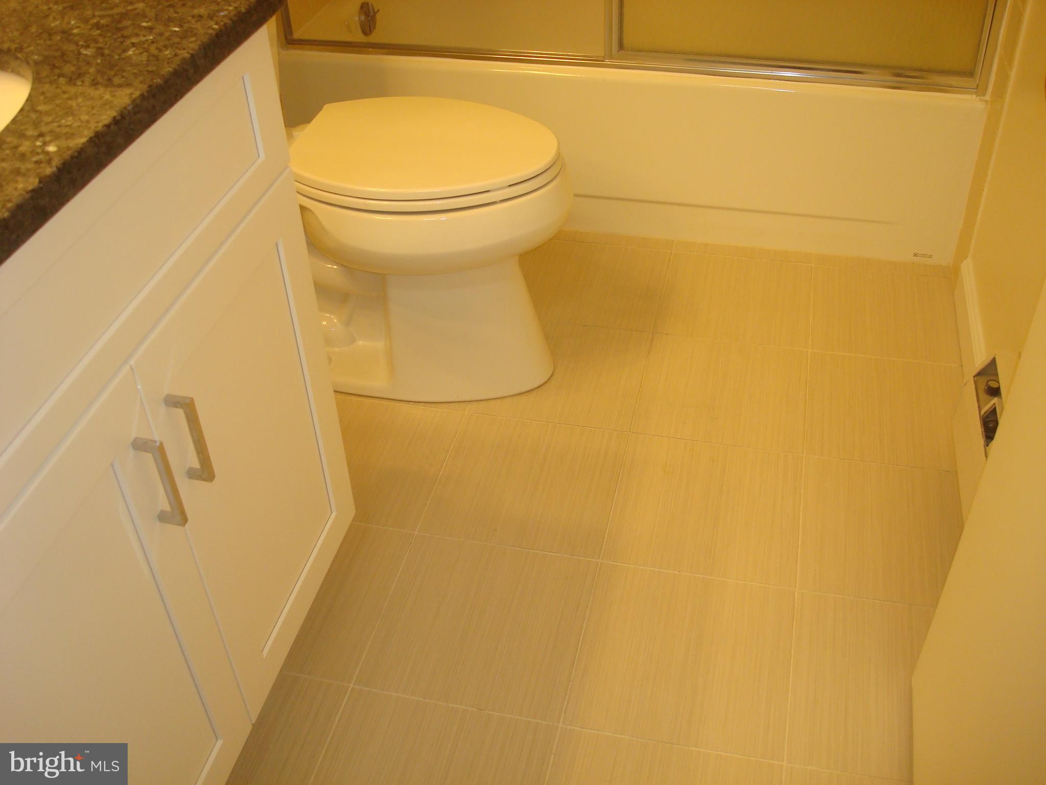 LEISURE WORLD - Residential