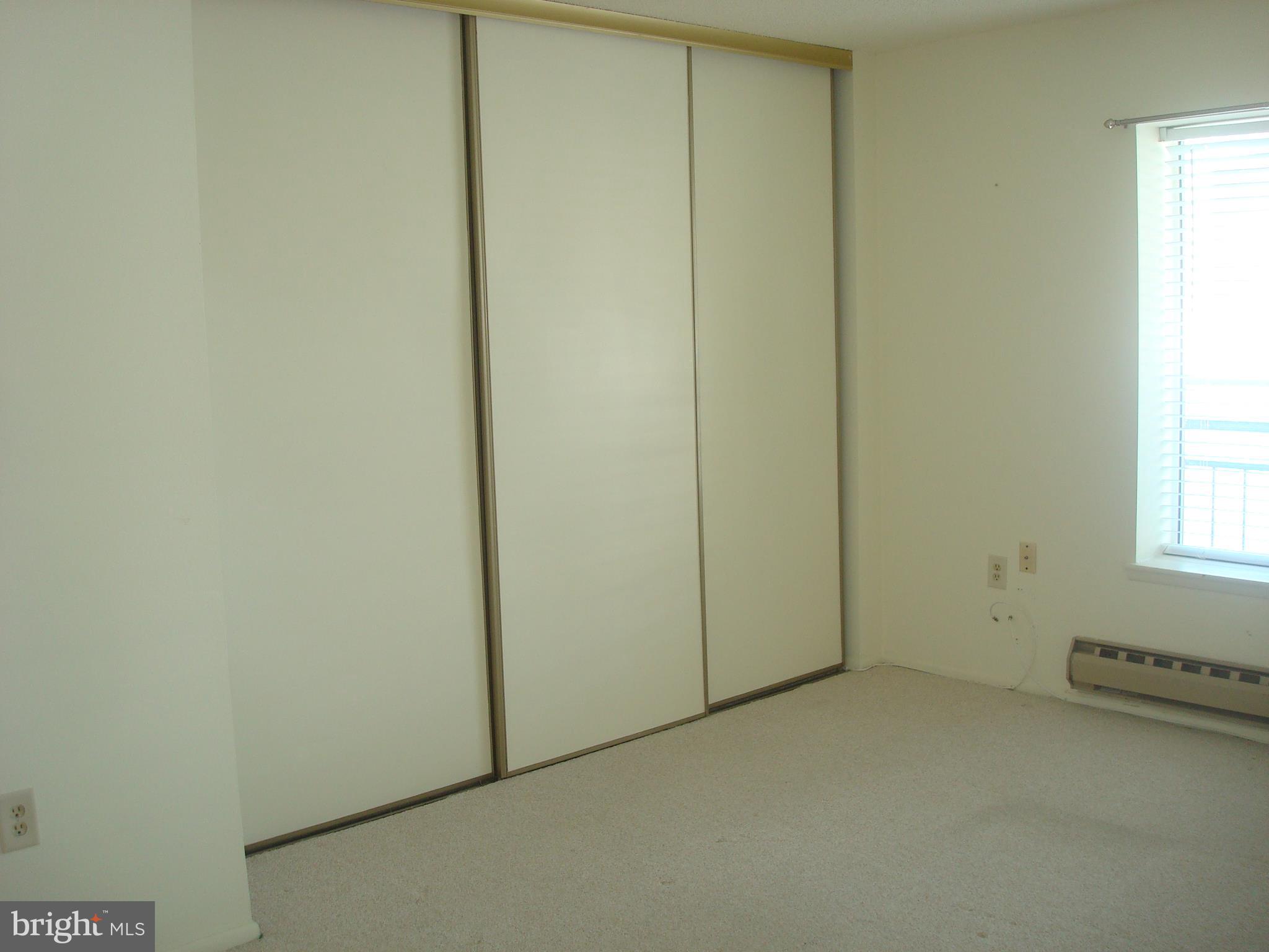 LEISURE WORLD - Residential