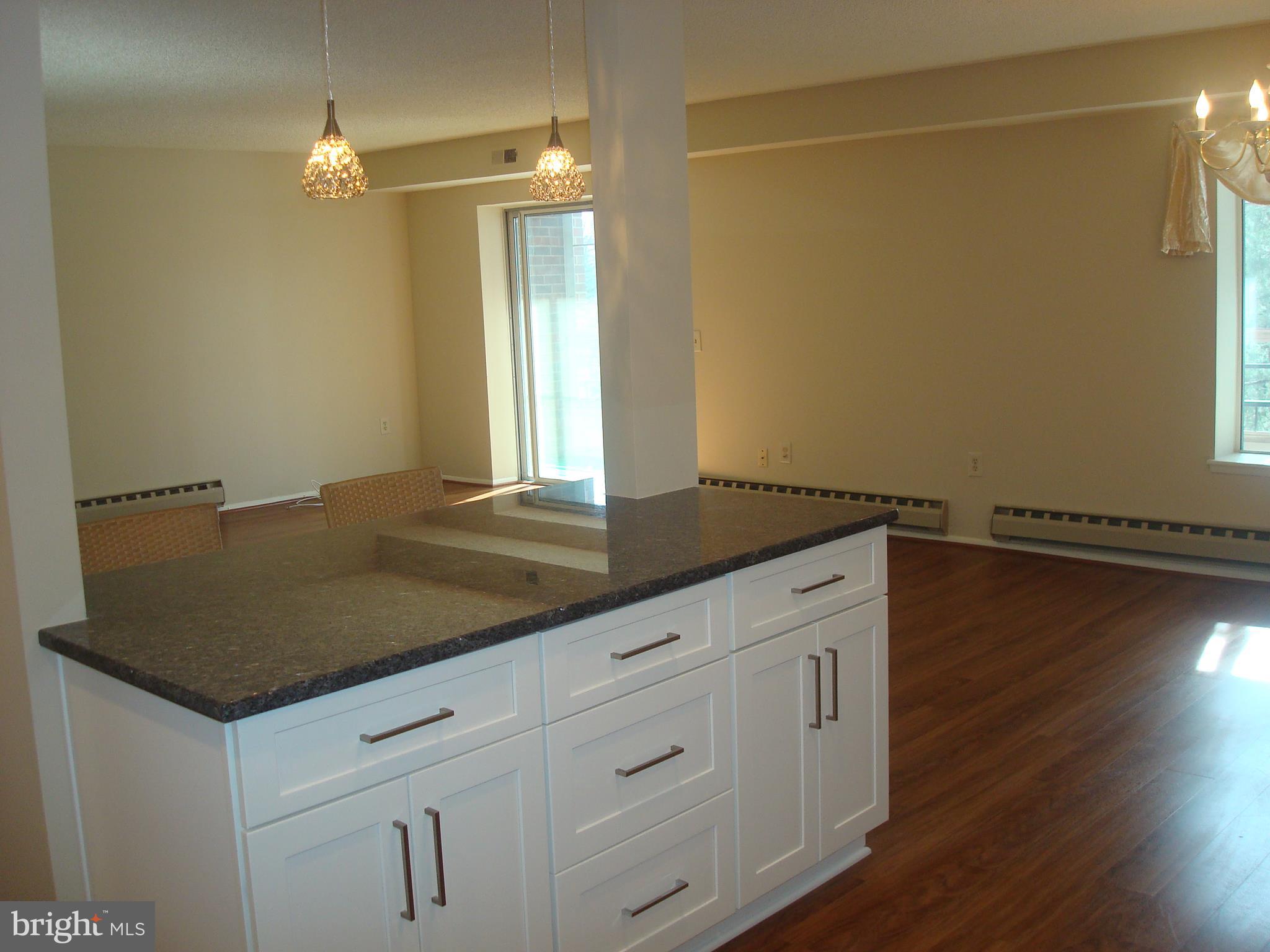 LEISURE WORLD - Residential