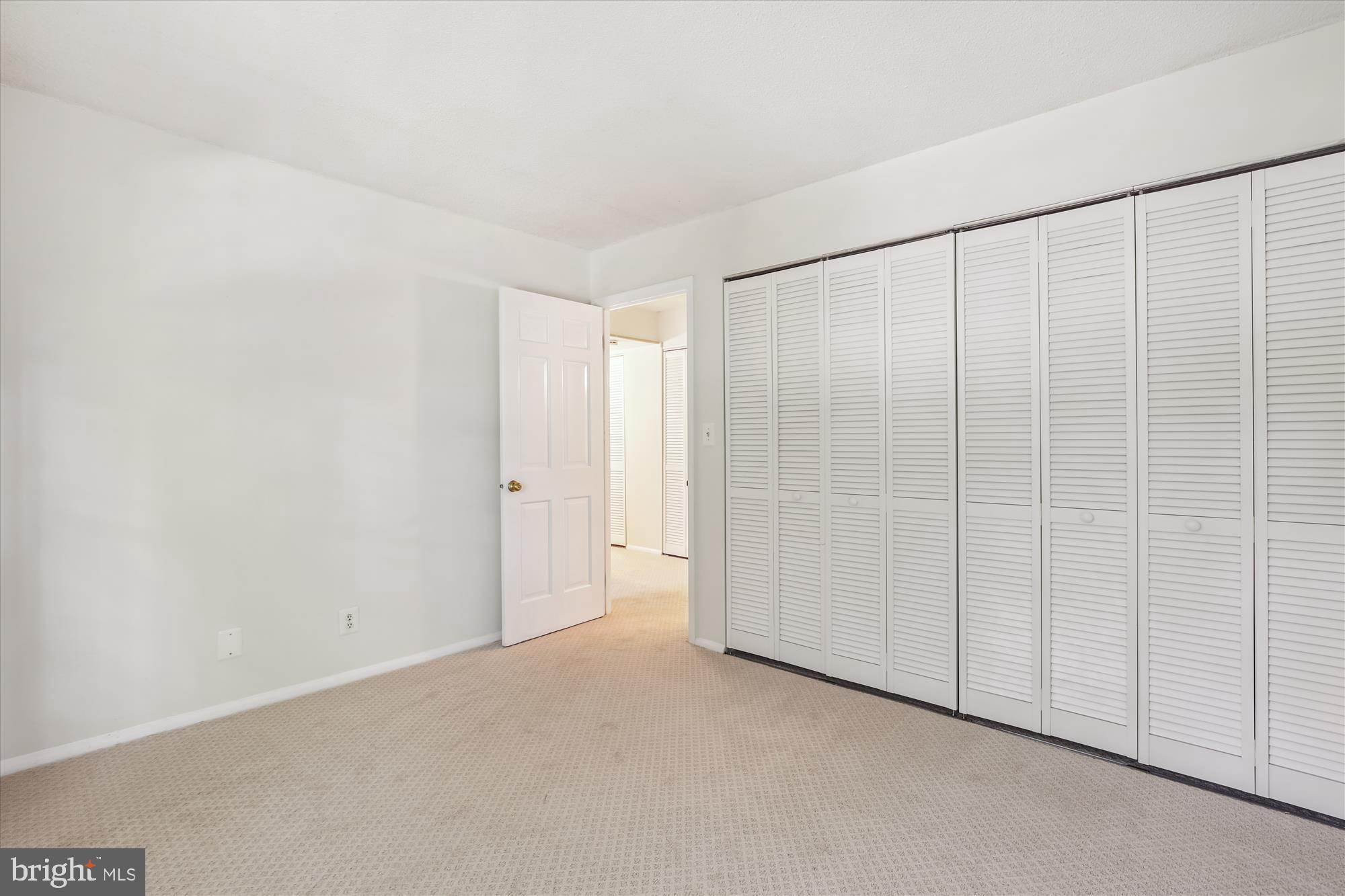 COLONIES AT MCLEAN - Residential