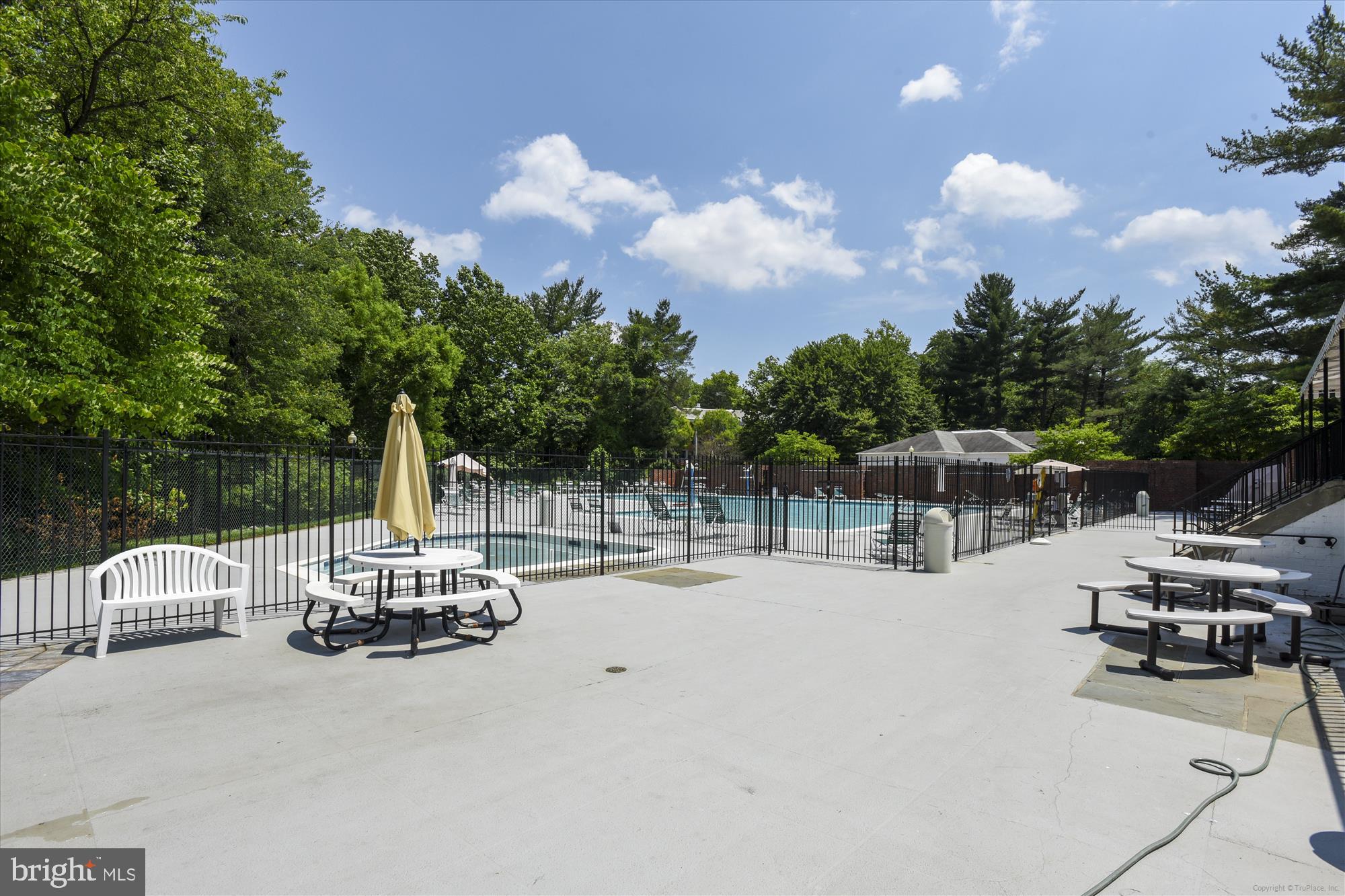 COLONIES AT MCLEAN - Residential