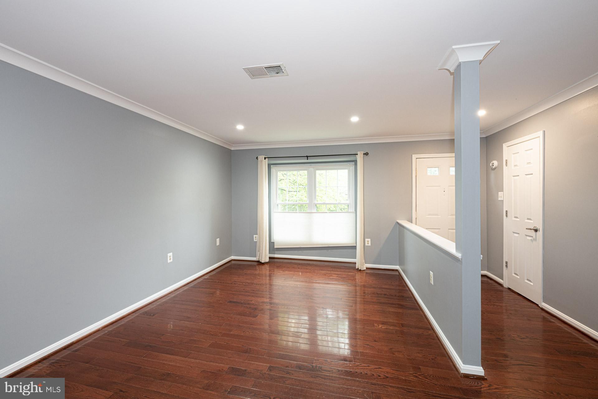 HERITAGE CROSSING - Residential Lease