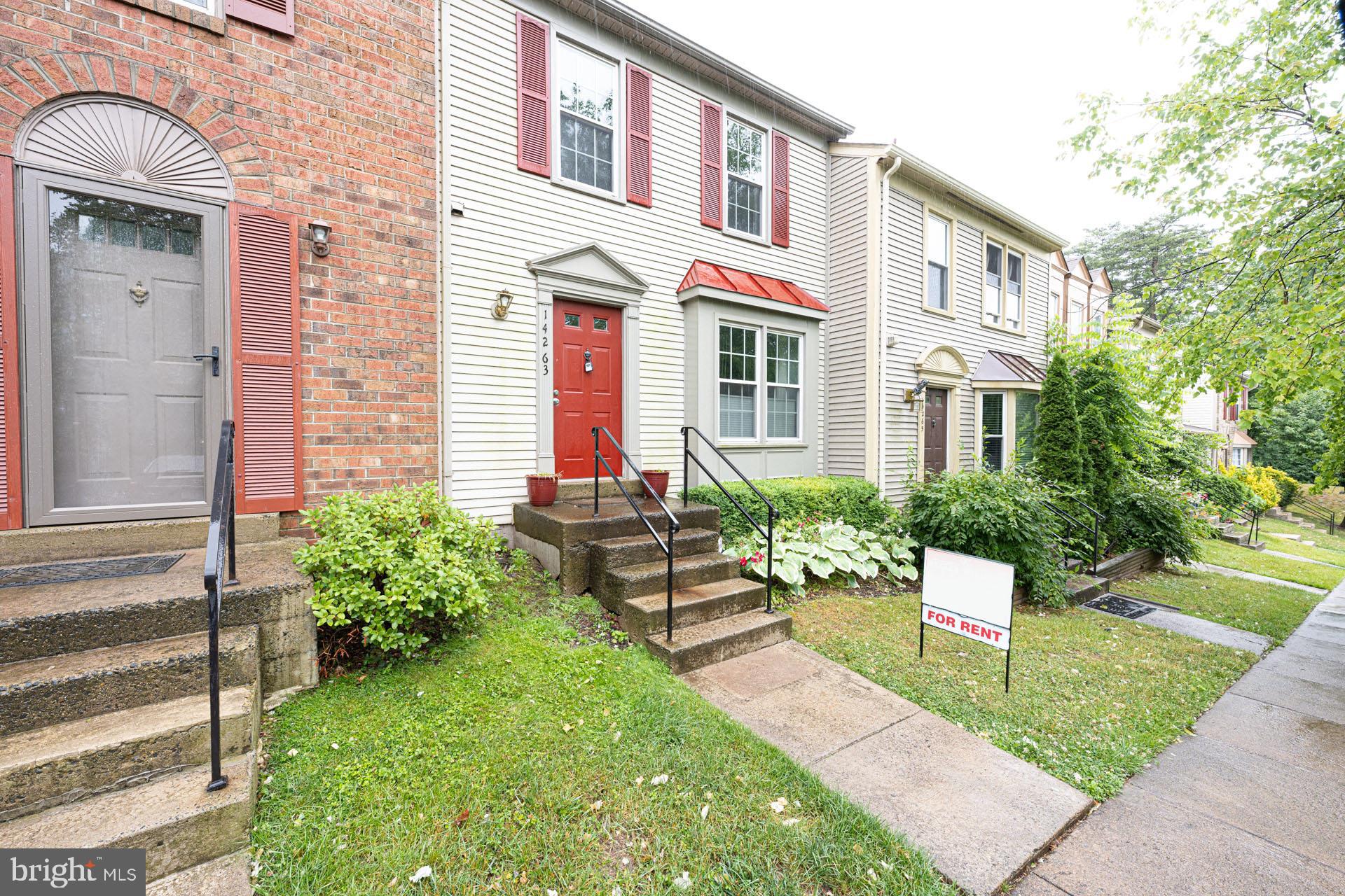 HERITAGE CROSSING - Residential Lease