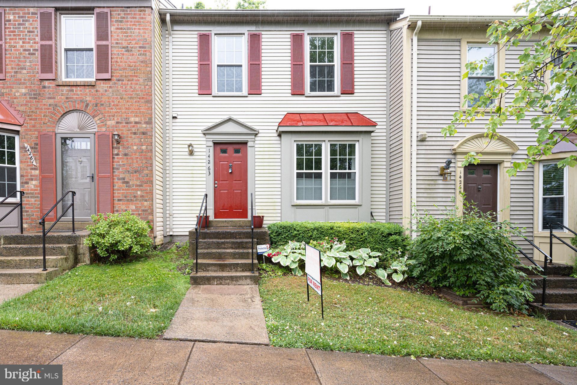 HERITAGE CROSSING - Residential Lease