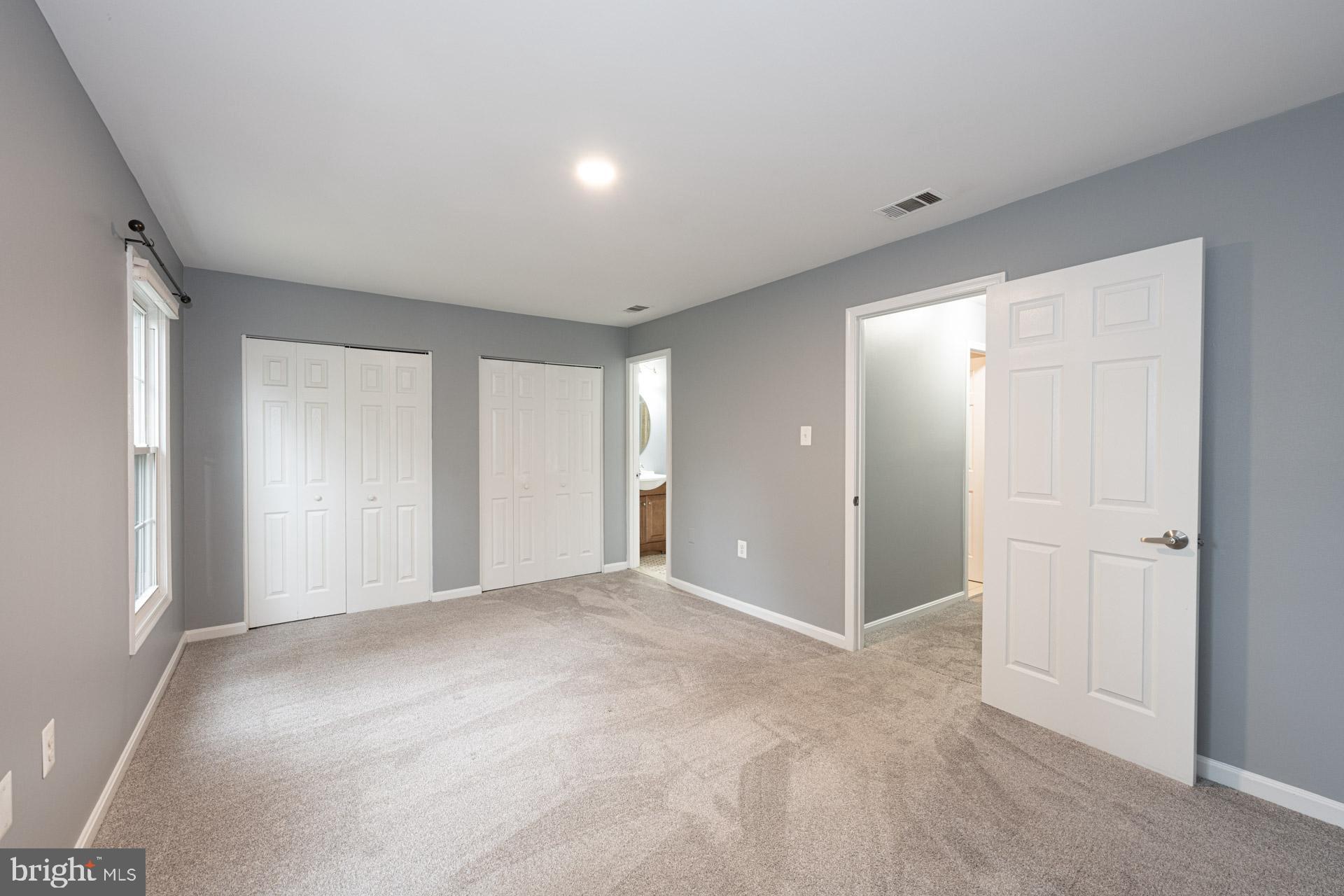 HERITAGE CROSSING - Residential Lease