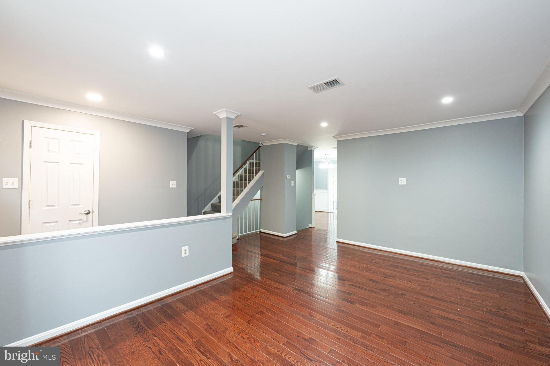 HERITAGE CROSSING - Residential Lease