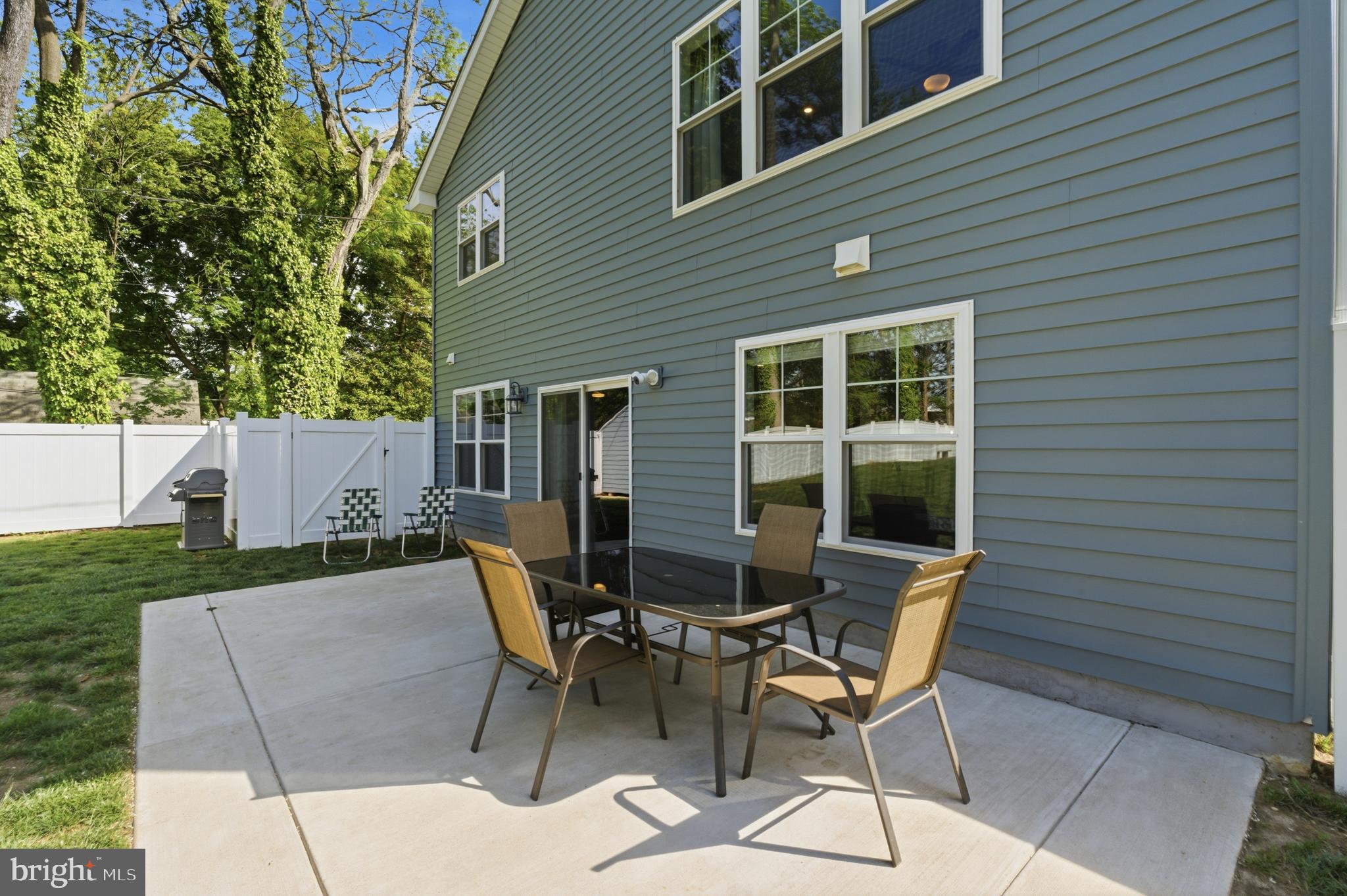 HAVERTOWN - Residential