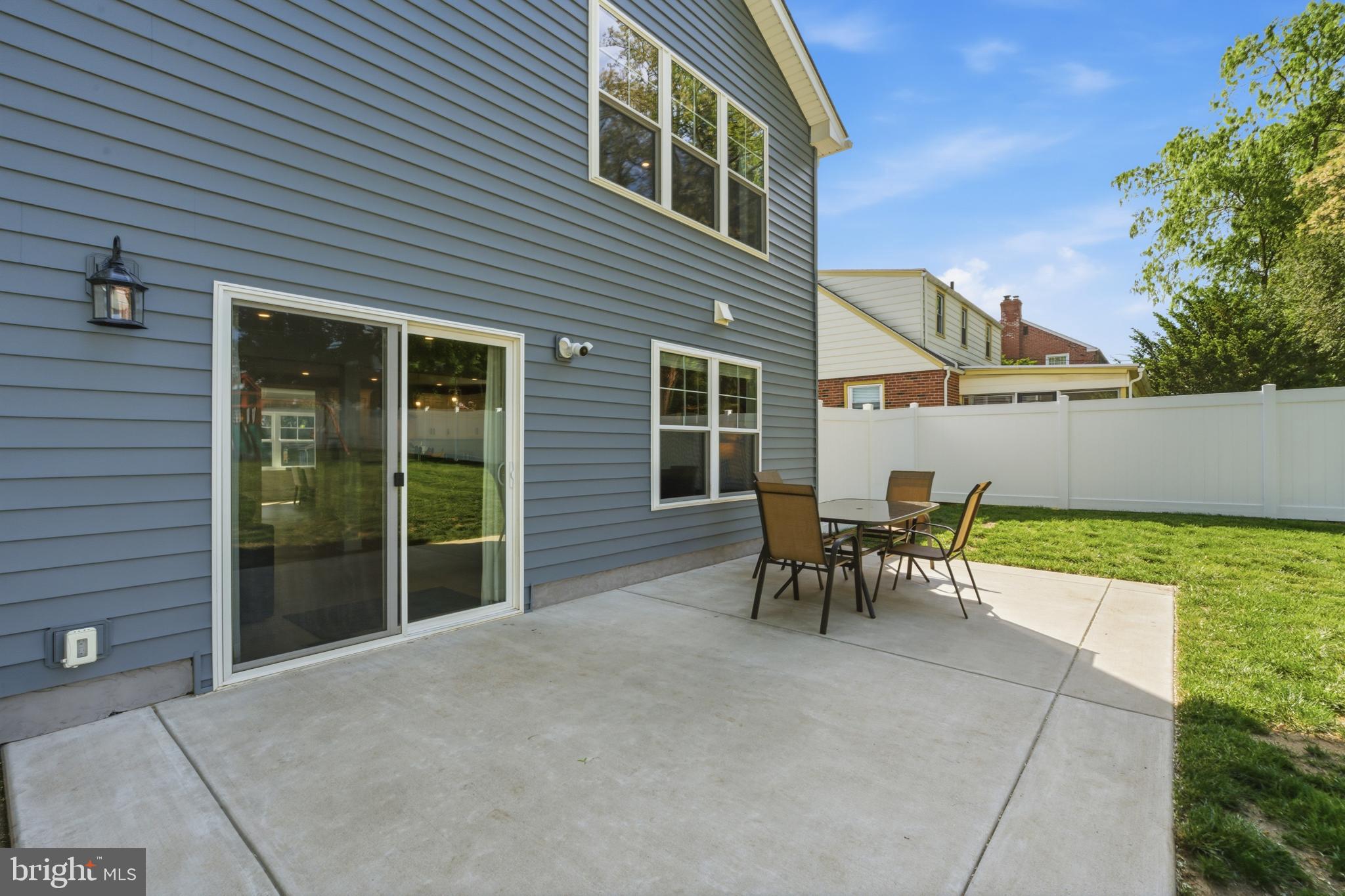 HAVERTOWN - Residential