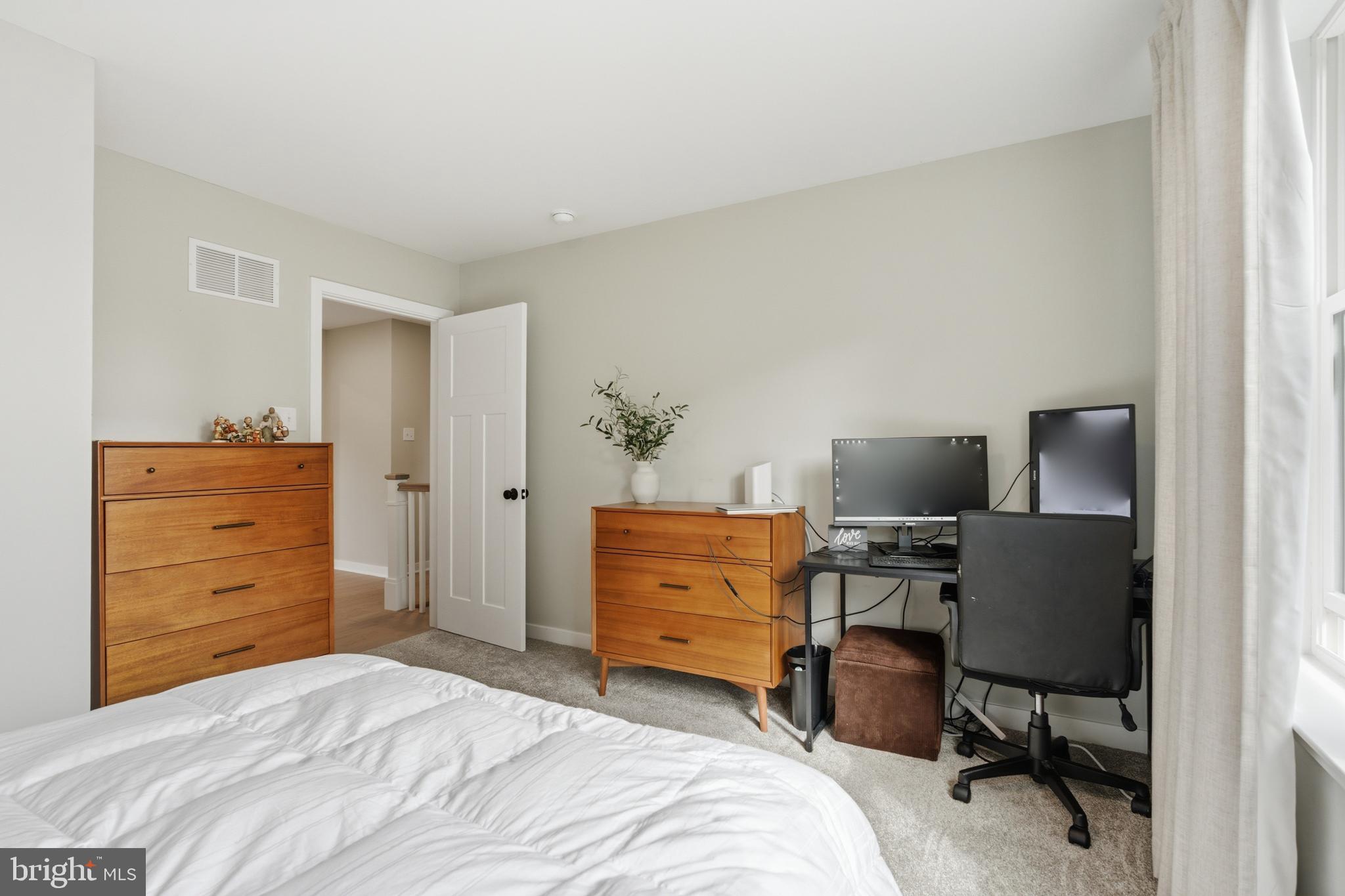 HAVERTOWN - Residential