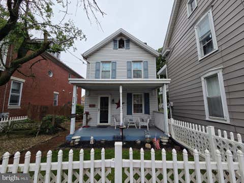 Homes For Sale - 538 E E Queen Street St<br/> CHAMBERSBURG, PA 17201